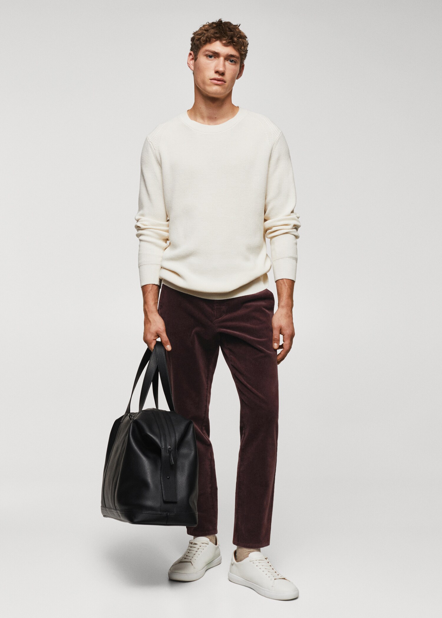 Pantalón pana slim fit crop - Plano general