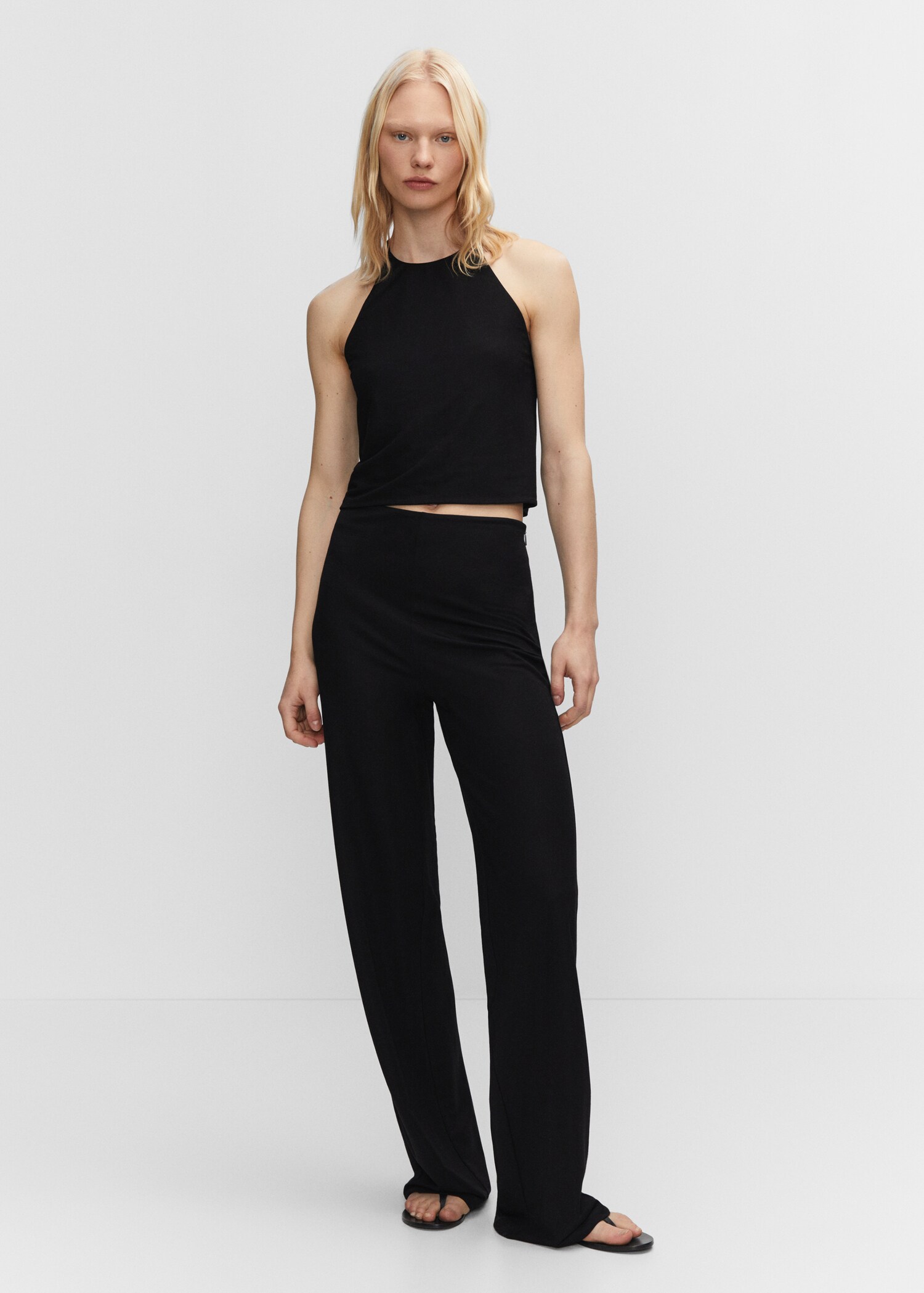 Pantaloni din tricot wide leg - Plan general