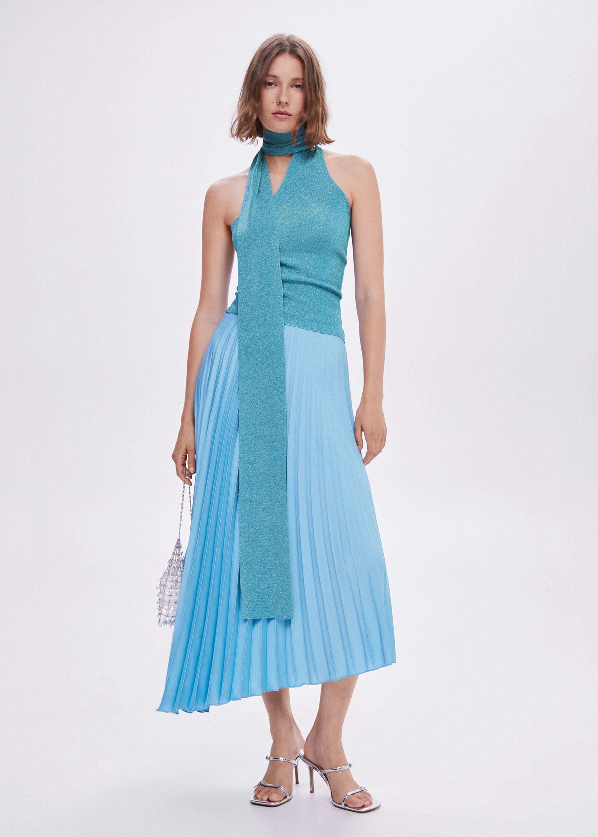 Asymmetrical lurex top - General plane