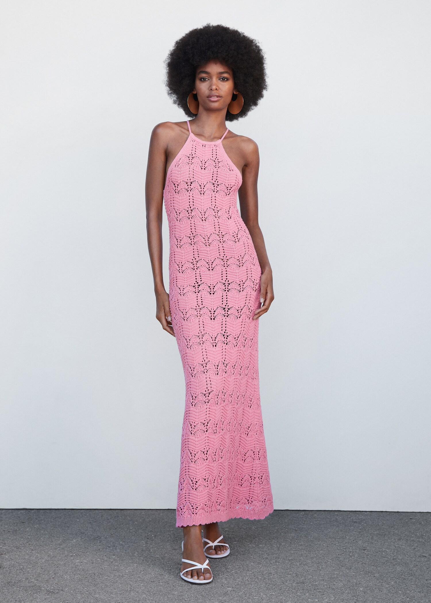 Vestido largo crochet - Plano general
