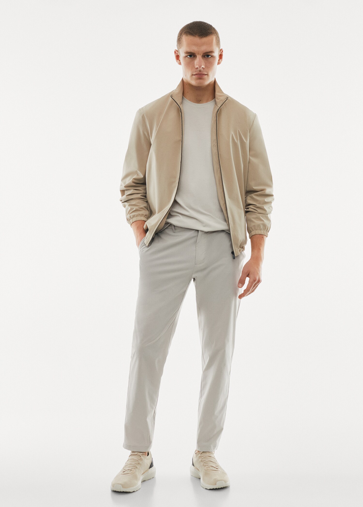 Jaqueta bomber water-repellent - Pla general