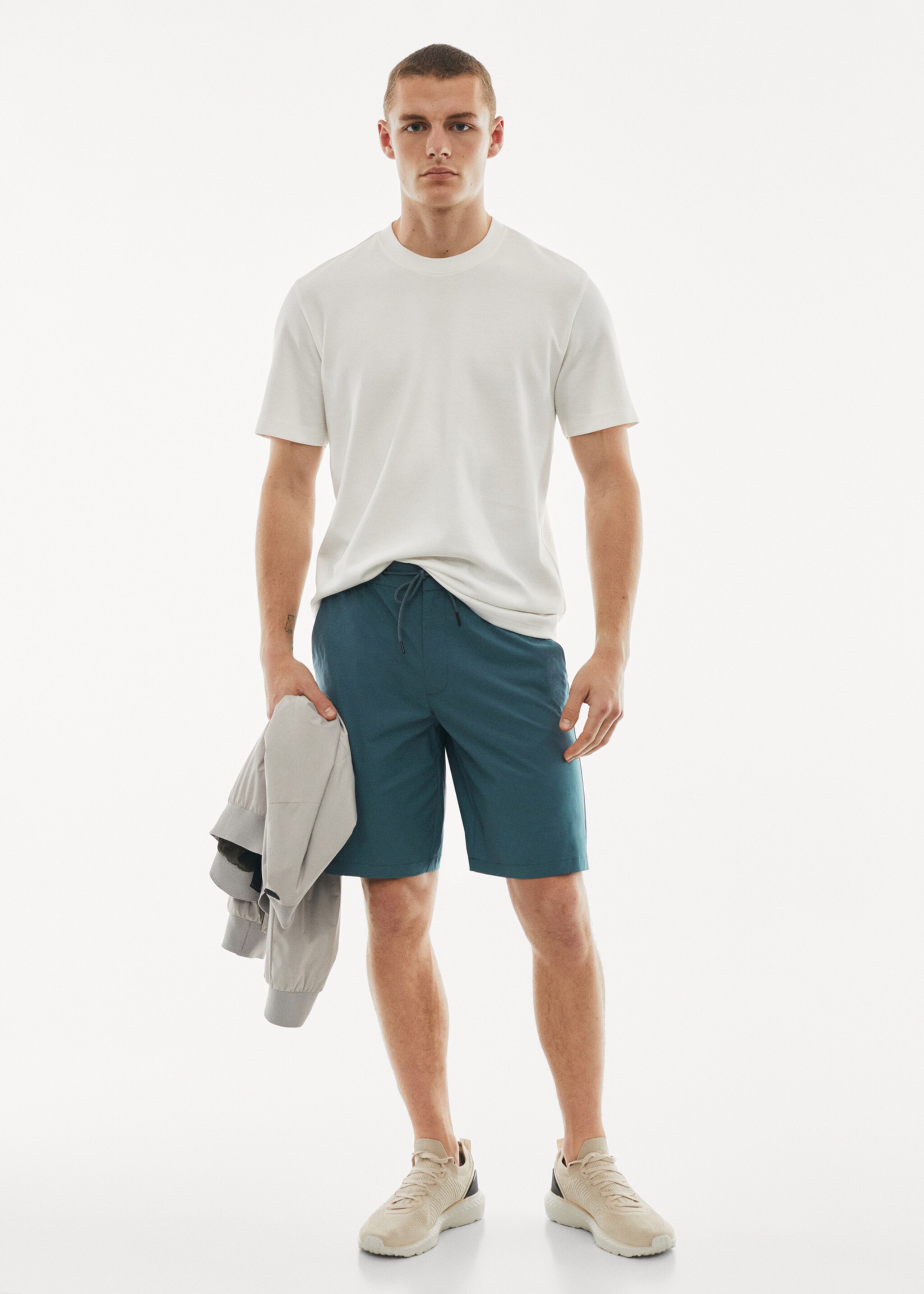 Bermudas técnica Water repellent - Plano general