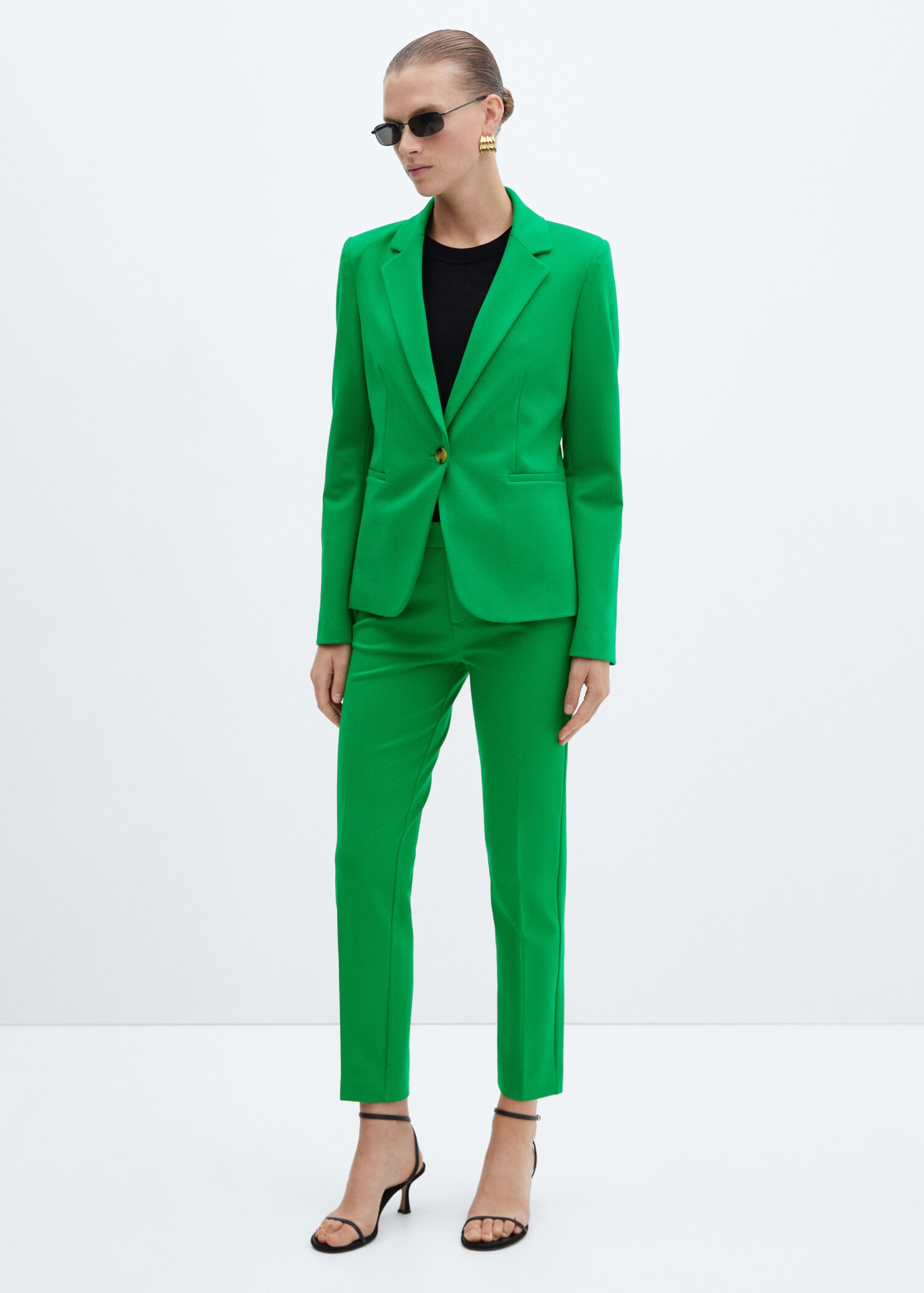 Fitted jacket with blunt stitching - General plane
