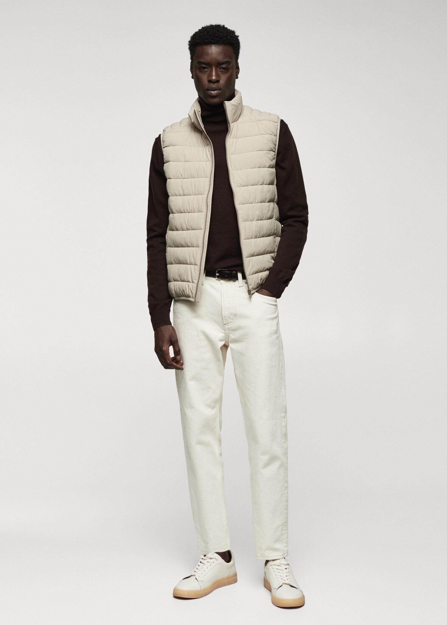 Chaleco acolchado ultra ligero water-repellent - Plano general