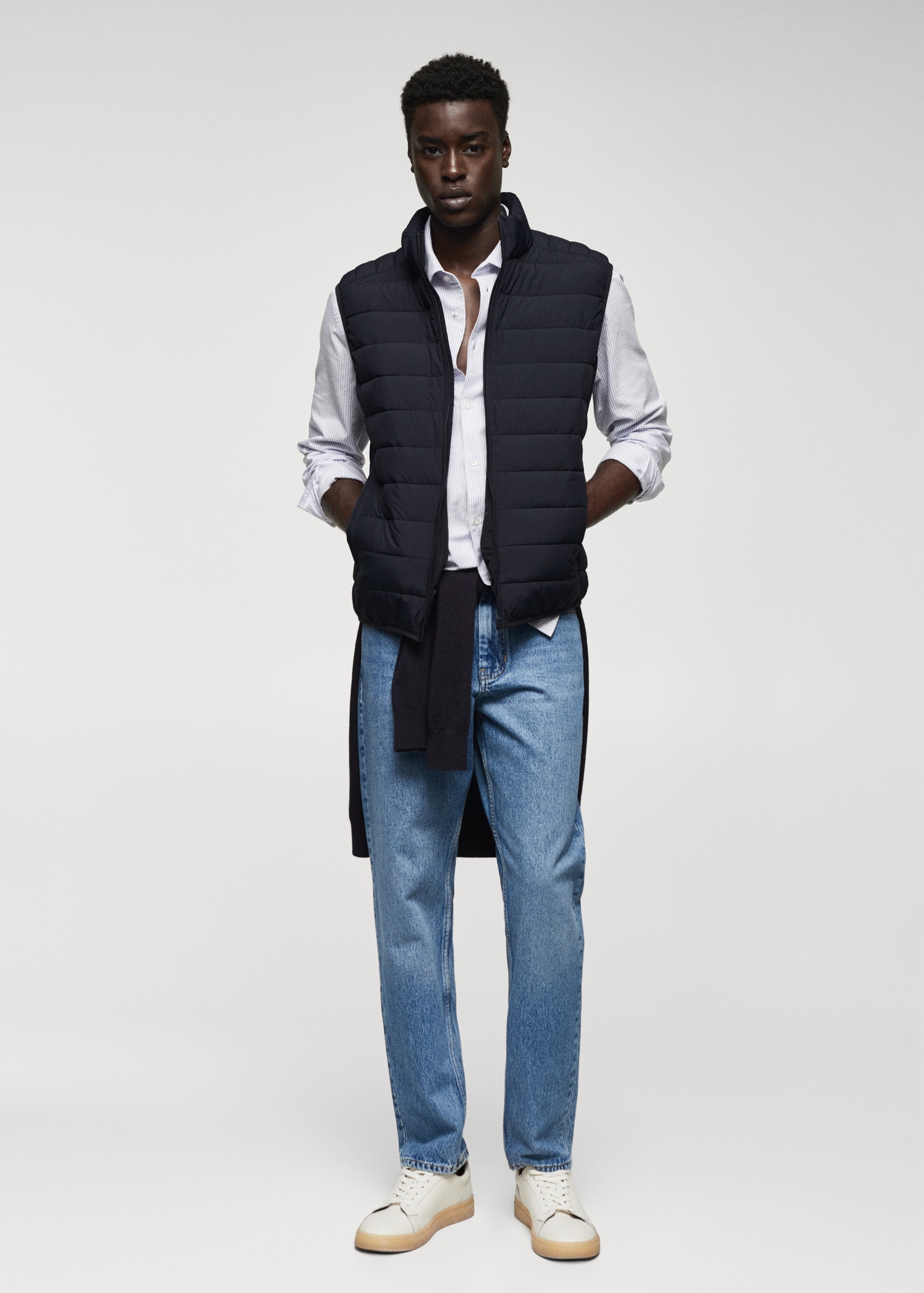 Chaleco acolchado ultra ligero water-repellent - Plano general