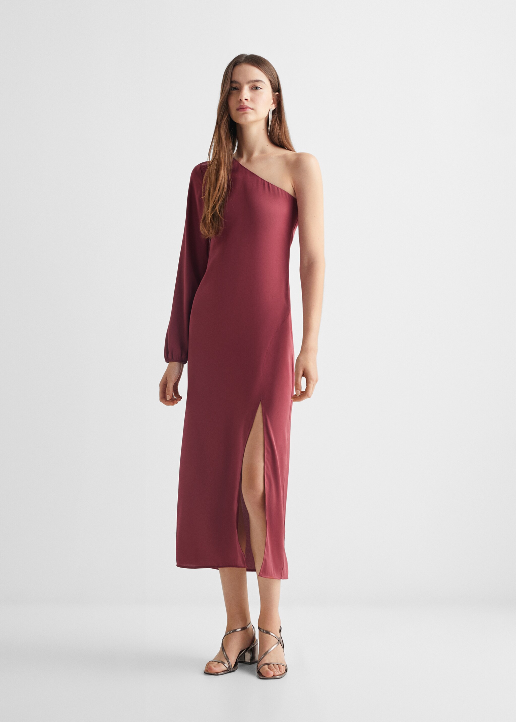 Vestito asimmetrico spacco laterale - Piano generale