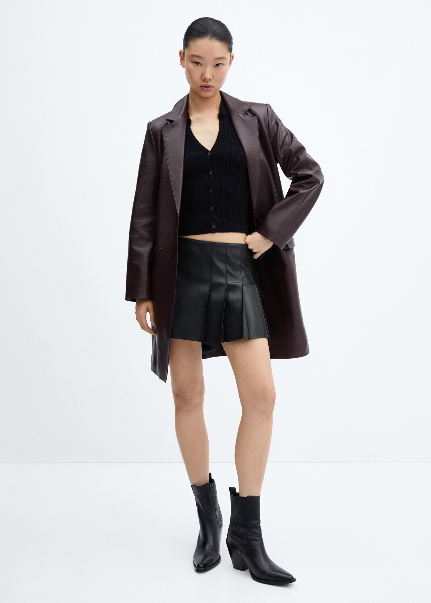 Leather-effect pleated mini-skirt - General plane