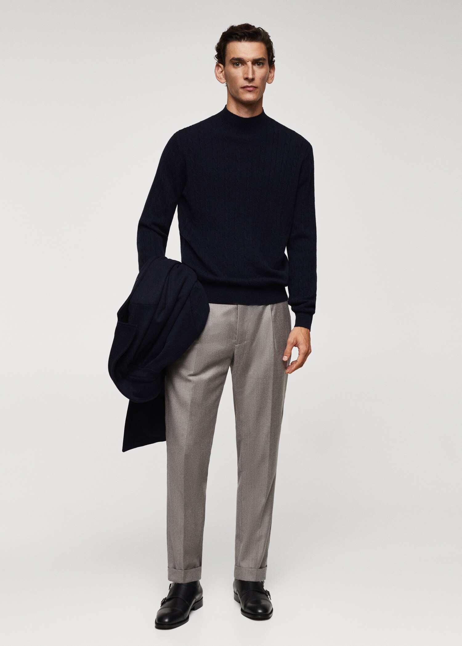 Pullover aus 100 % Kaschmir in Flechtmuster-Optik - Allgemeine Ansicht