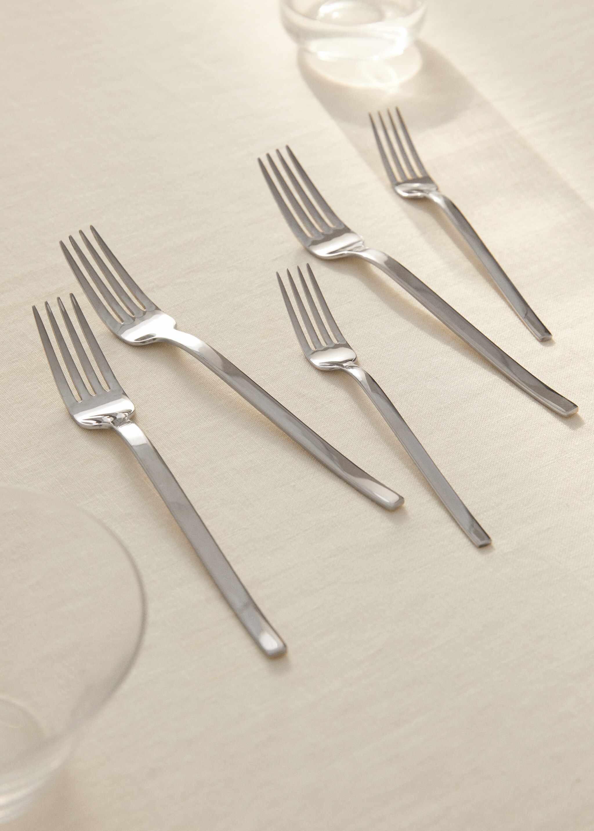 Pack de 4 garfos de 100% aço - Plano geral
