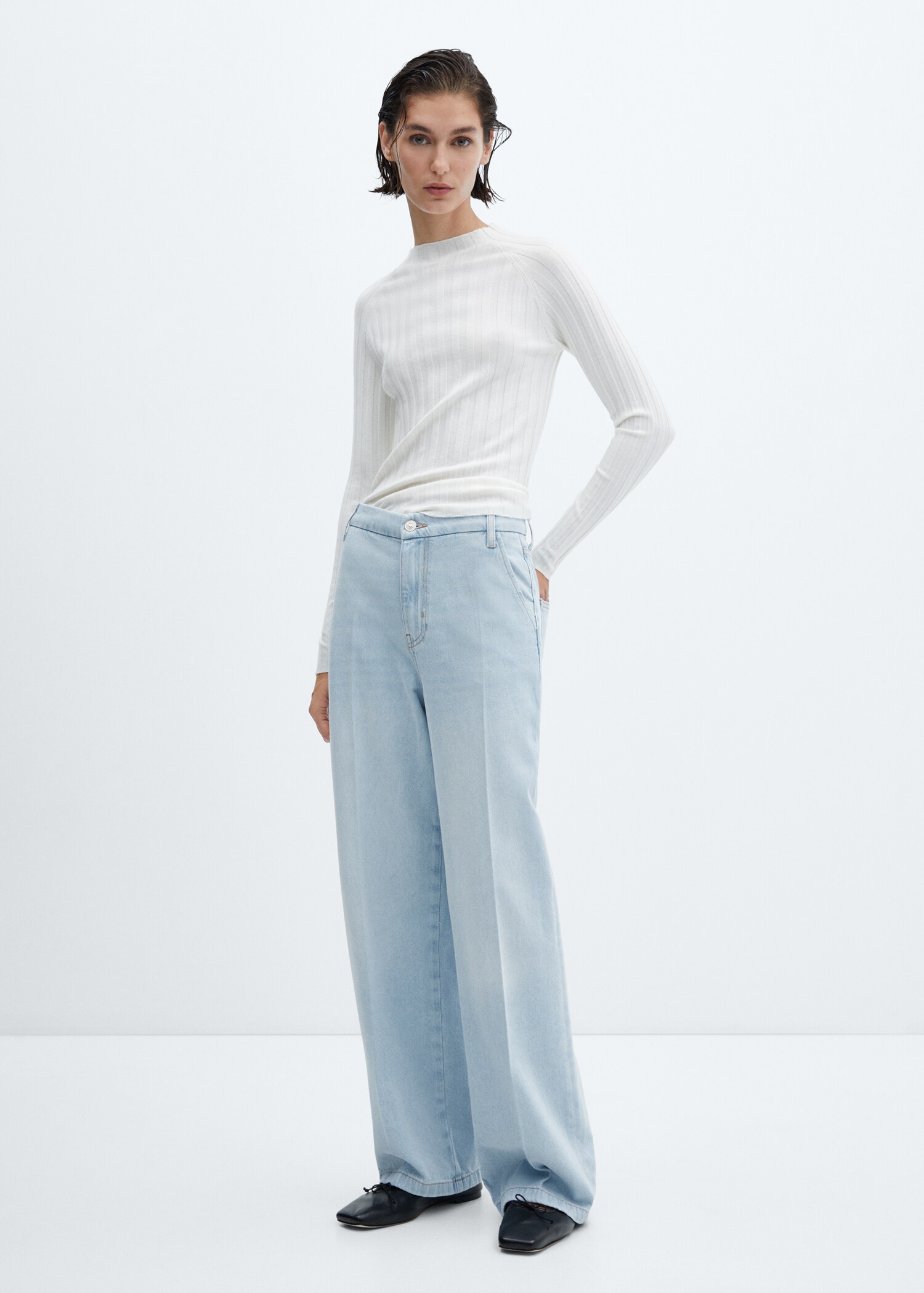 Mid-rise straight jeans - General plane