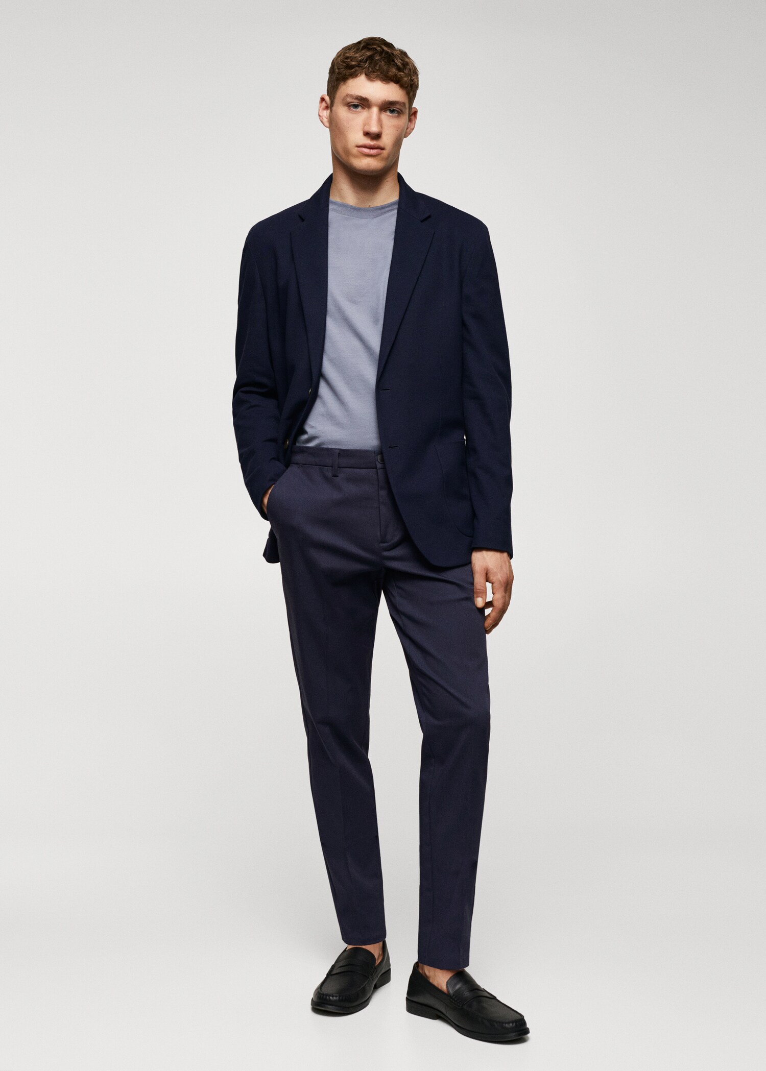 Pantaloni stile "chino" slim fit - Piano generale