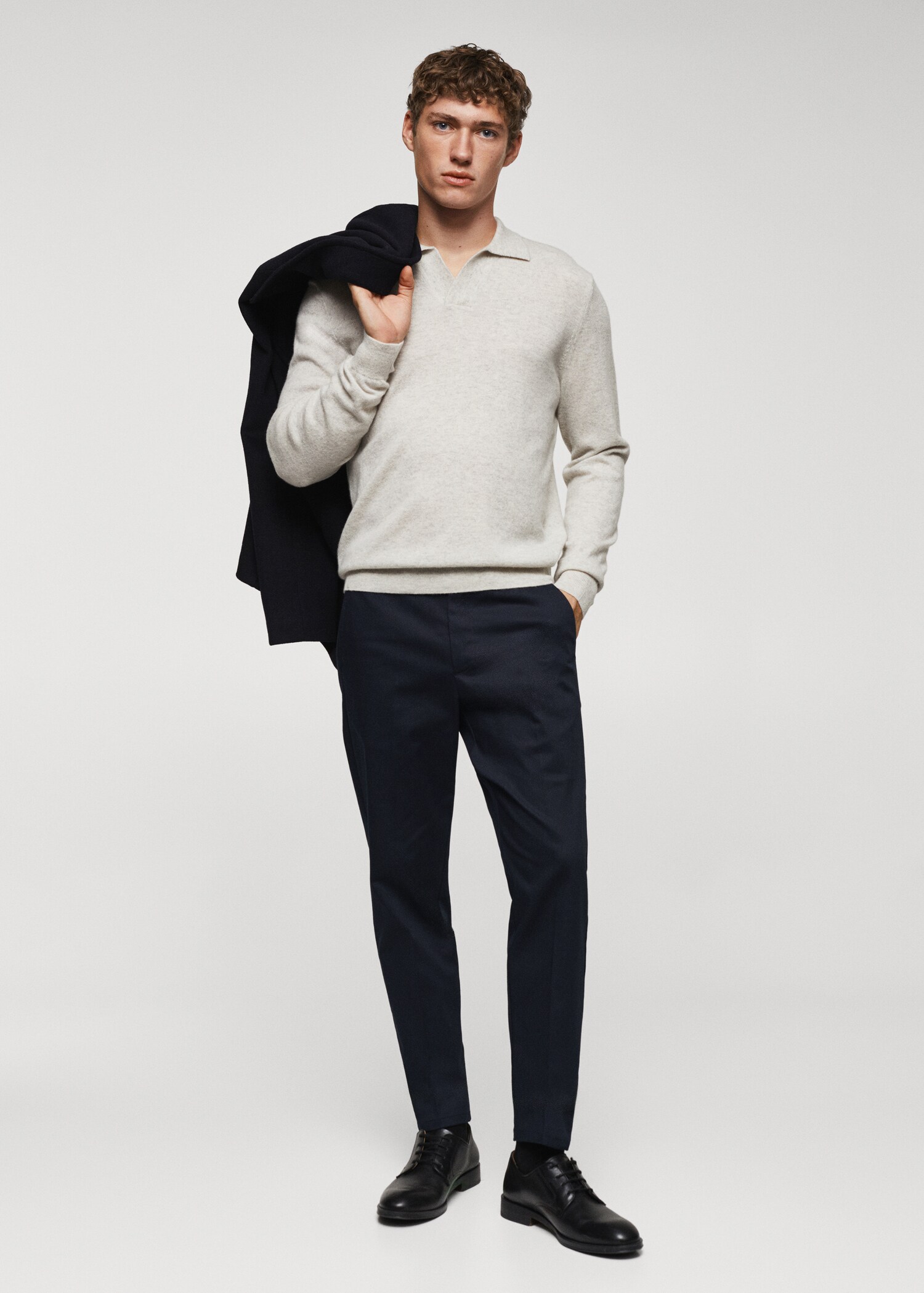 Slim fit chino trousers - General plane