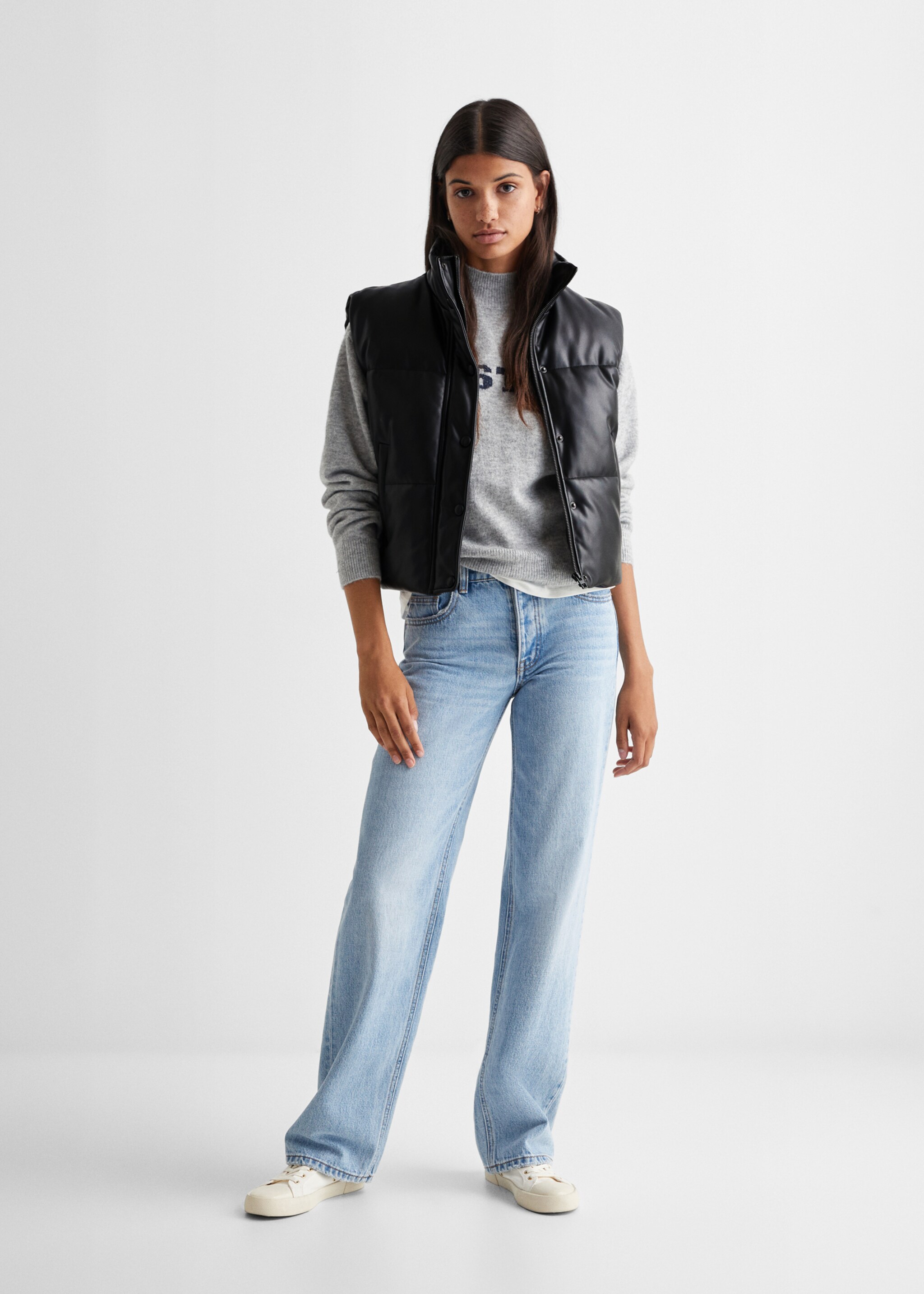 Leather-effect gilet - General plane