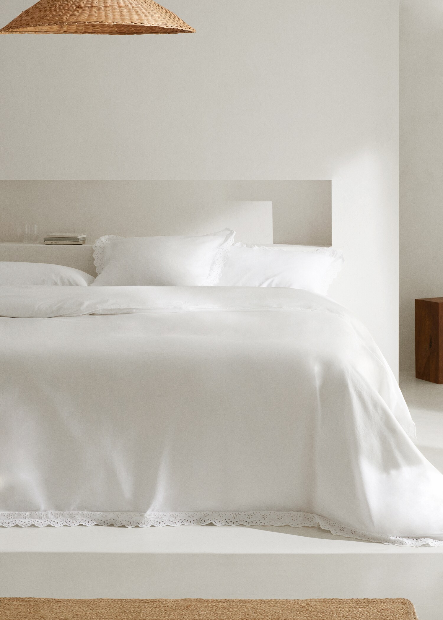 Housse de couette brodée volant Lit 90 cm - Plan général