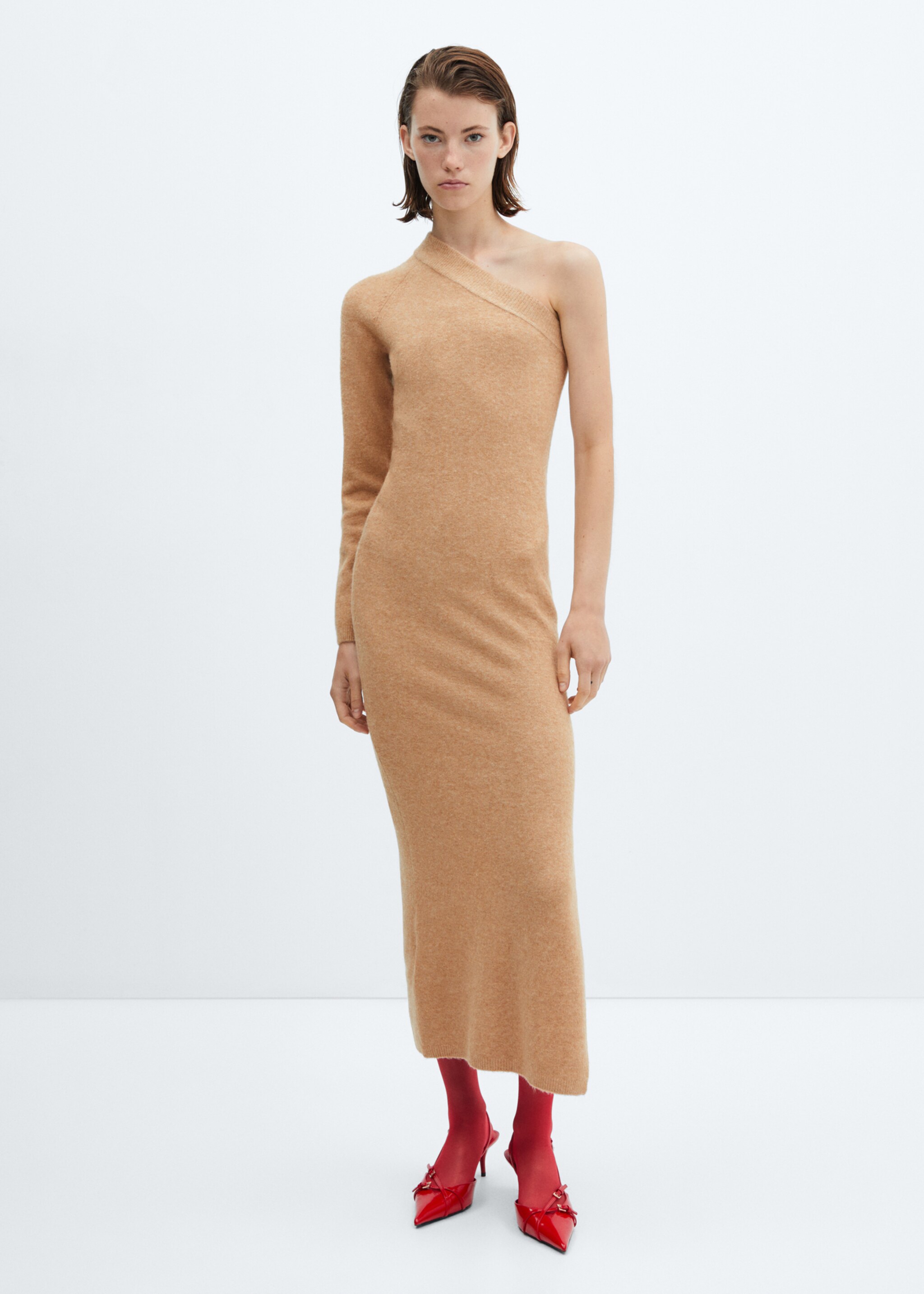 Asymmetrical knit dress - General plane