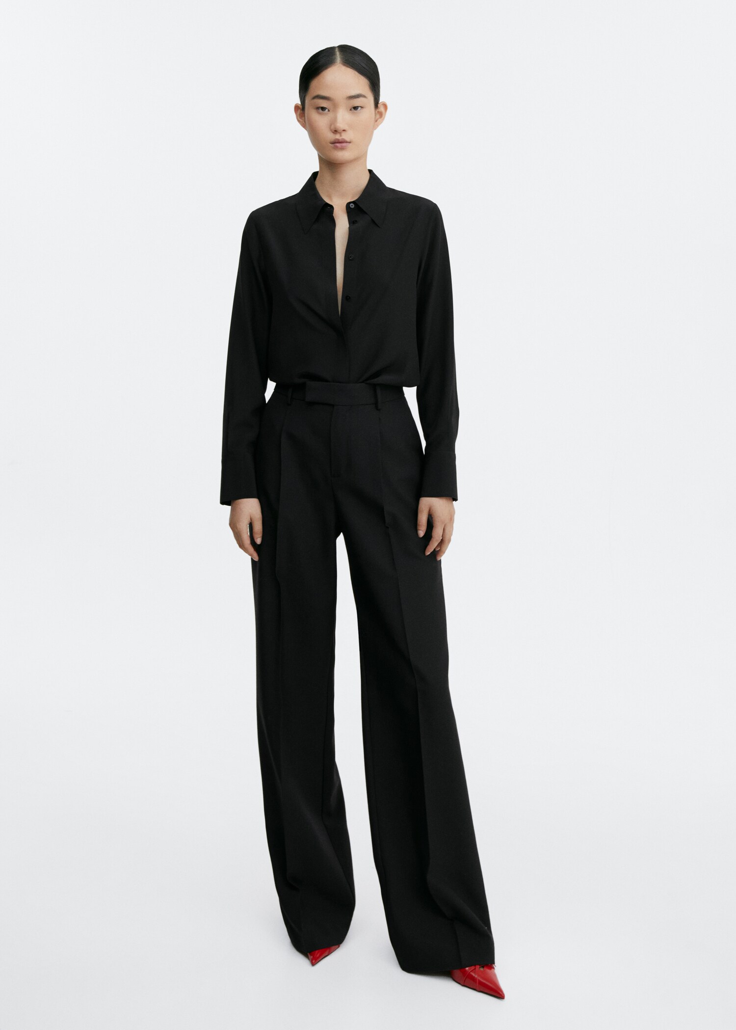 Silk shirt with hidden buttons - General plane