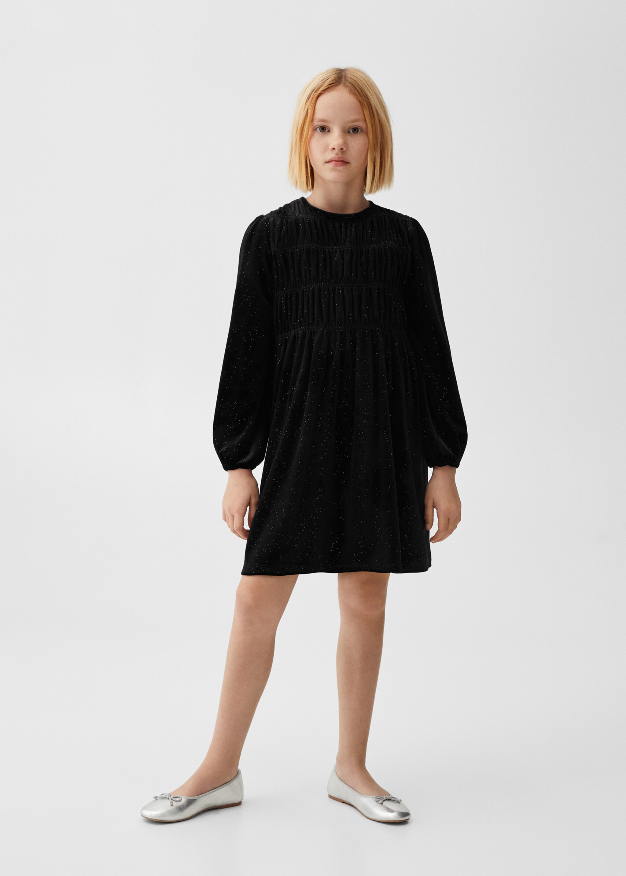 Kurzes Samtkleid - Allgemeine Ansicht