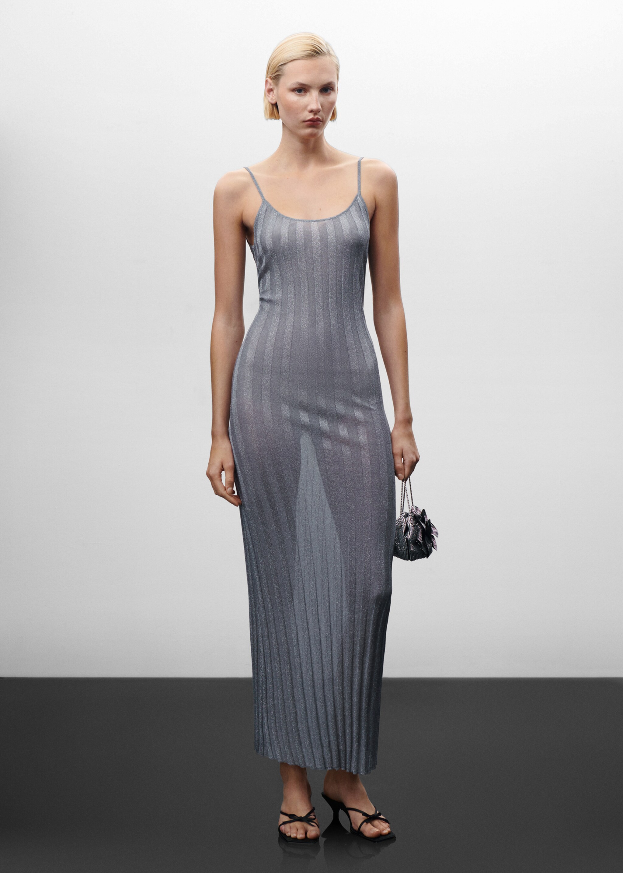 Rückenfreies Lurex-Kleid - Allgemeine Ansicht