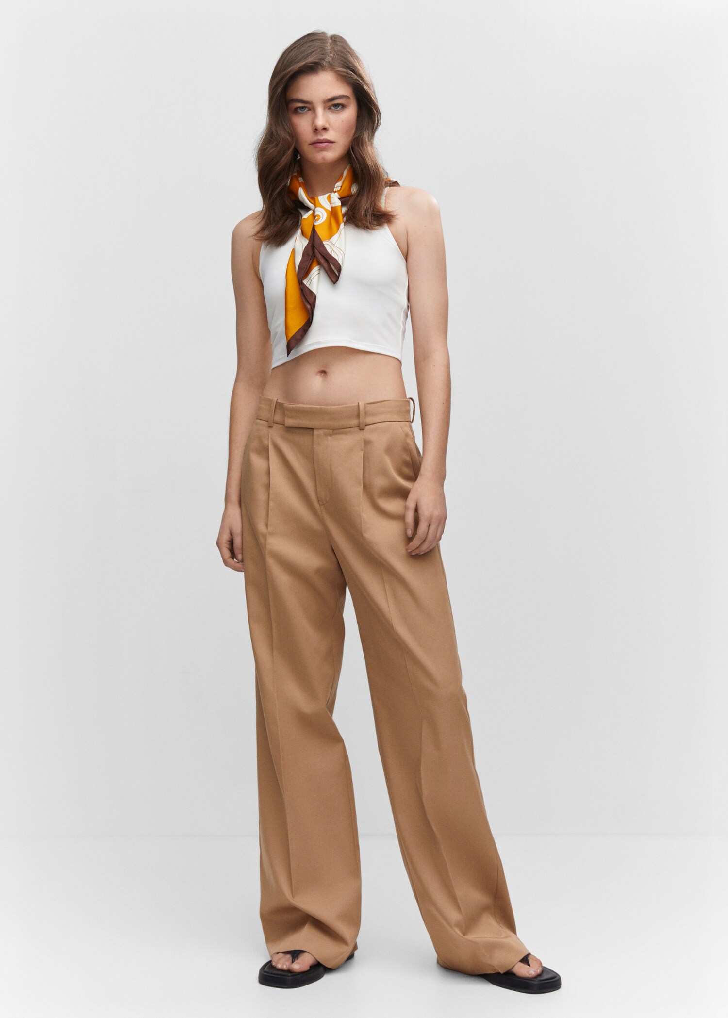 Crop top halter neck - General plane
