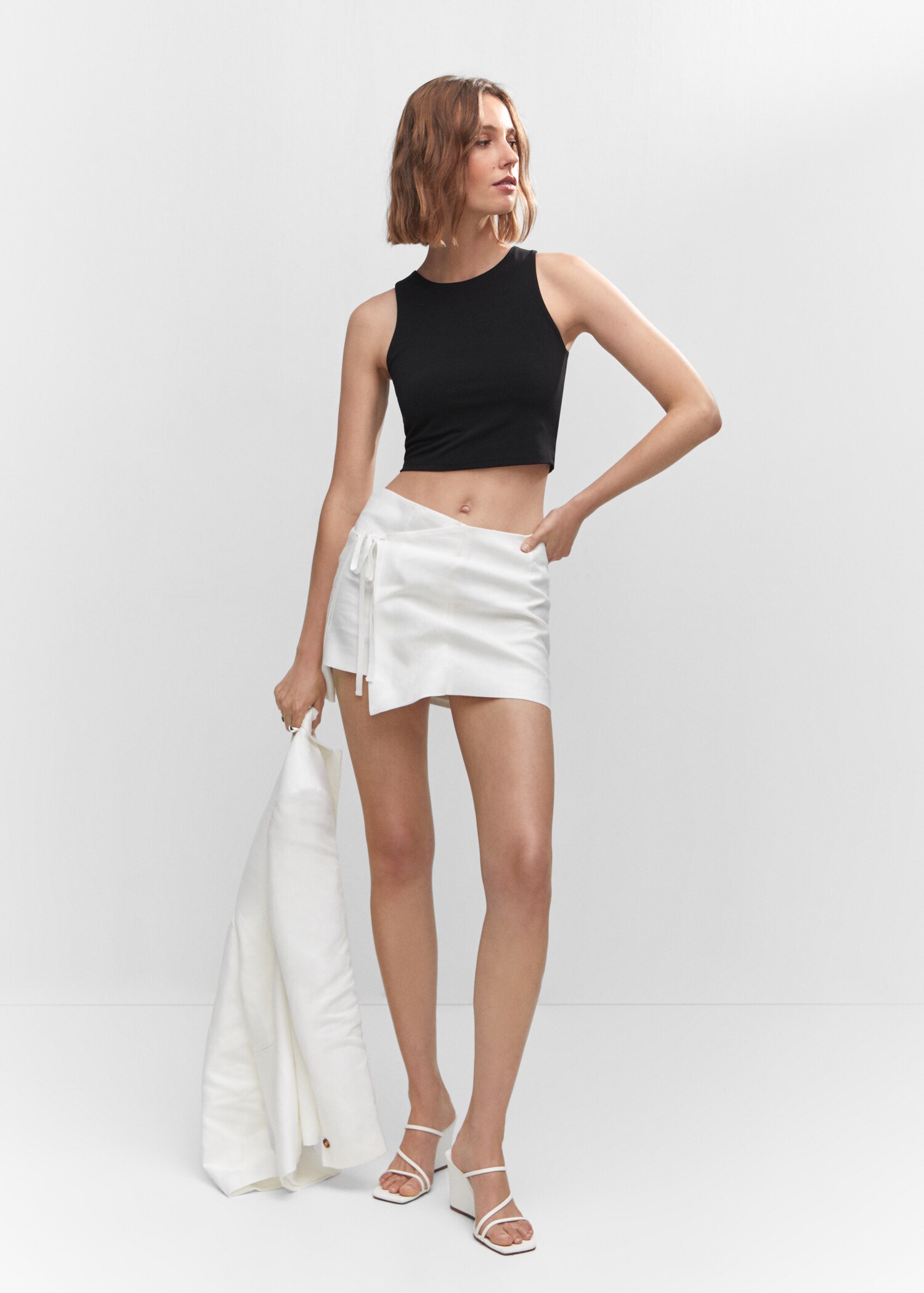 Crop top halter neck - General plane