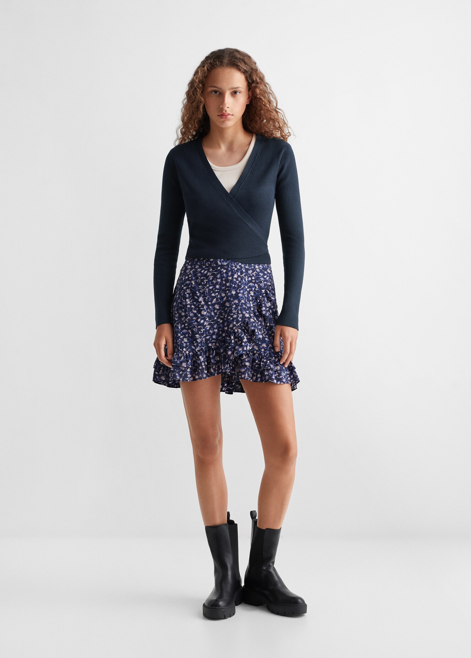 Ribbed knit cardigan - General plane