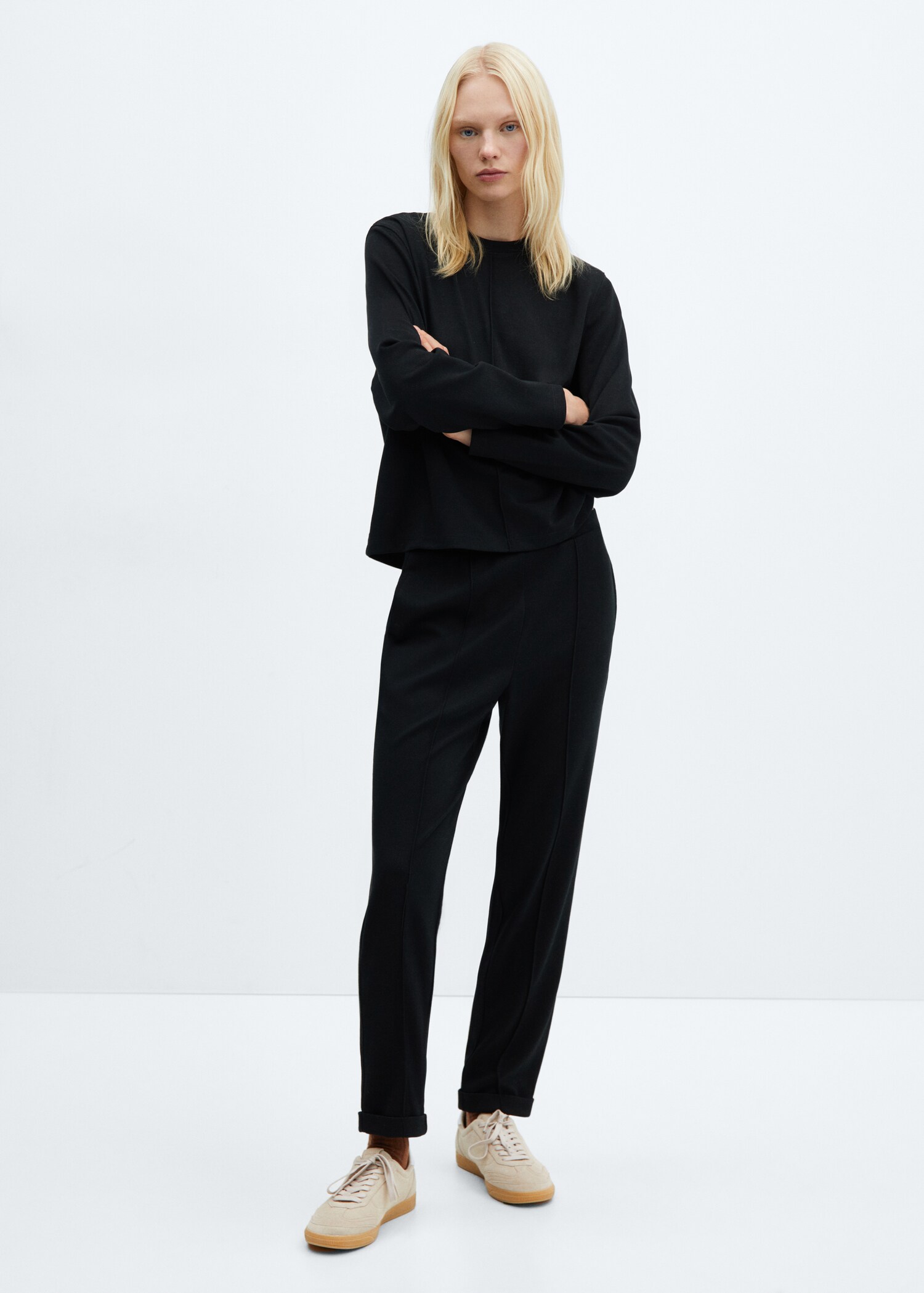 Jogger trousers with seam detail - General plane