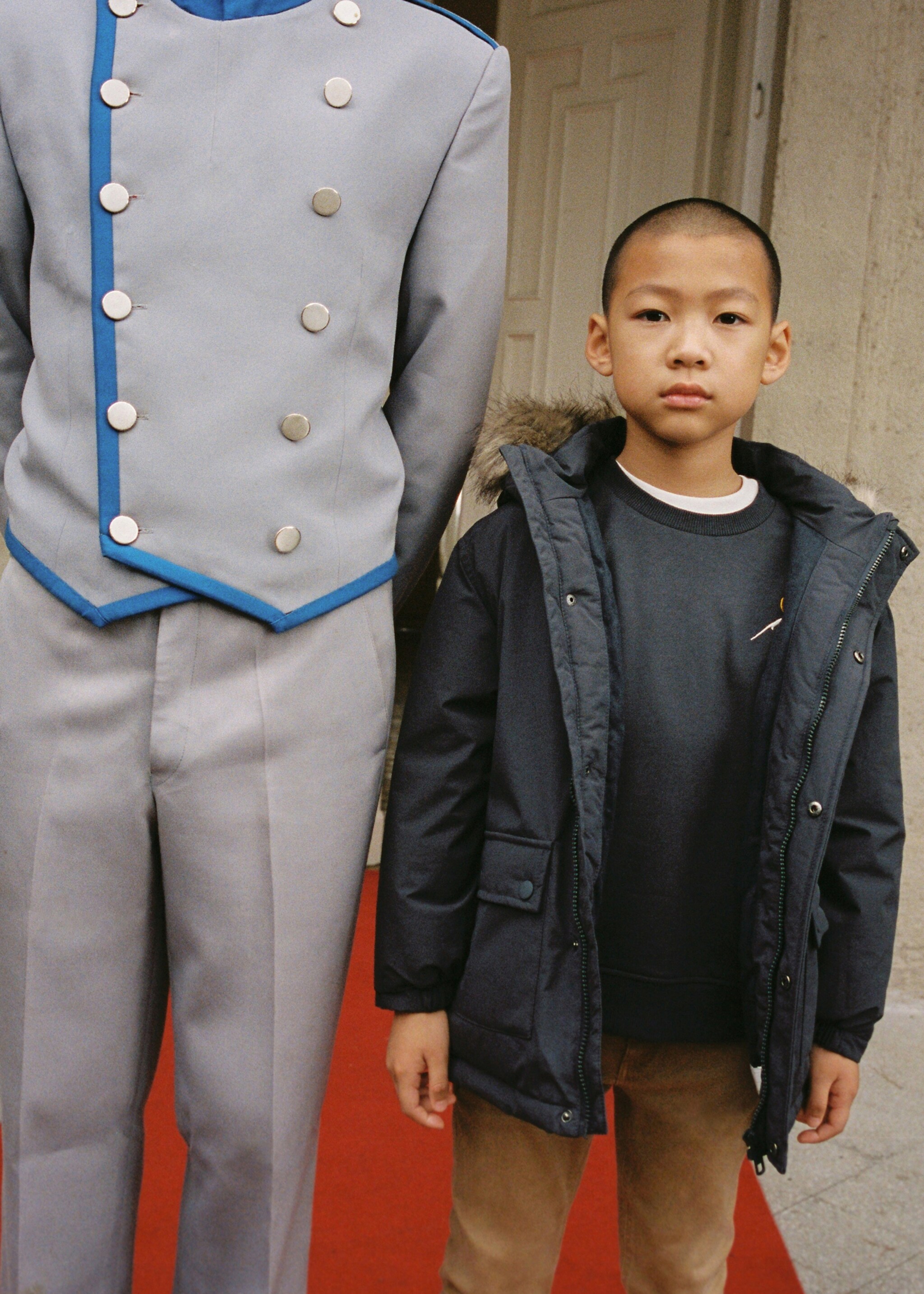 Anorak with shearling-effect hood - General plane