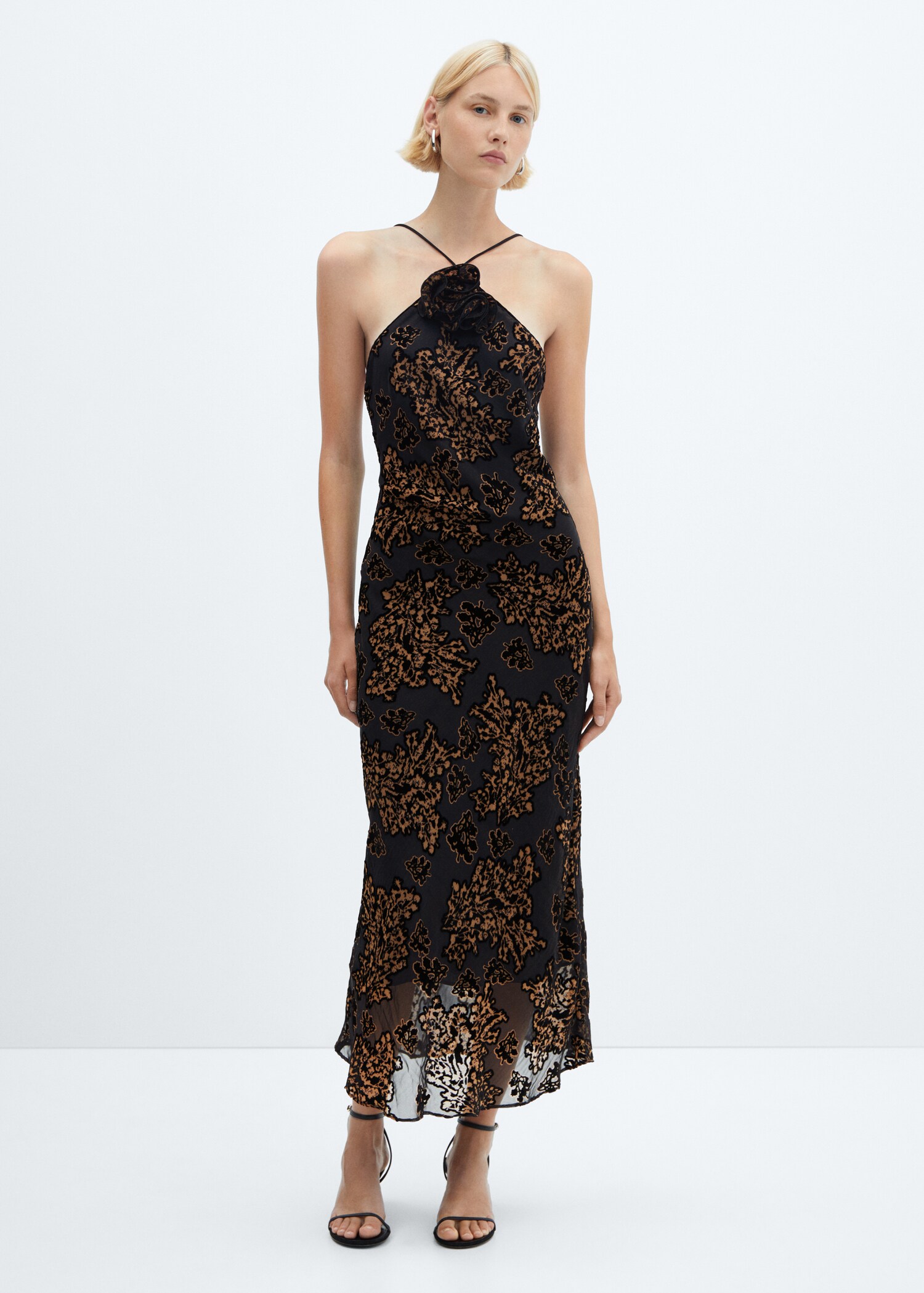 Textured jacquard dress - General plane