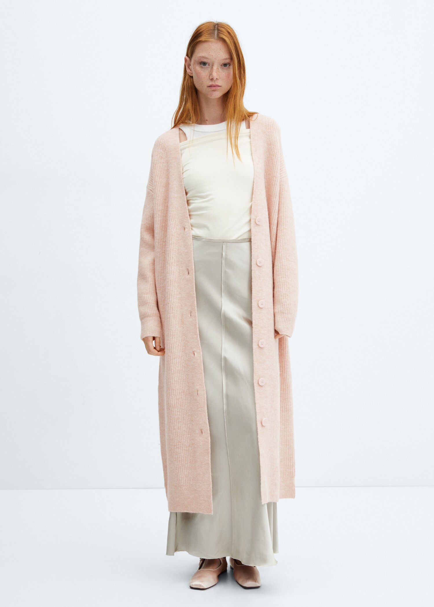 Cardigan long à boutons - Plan général