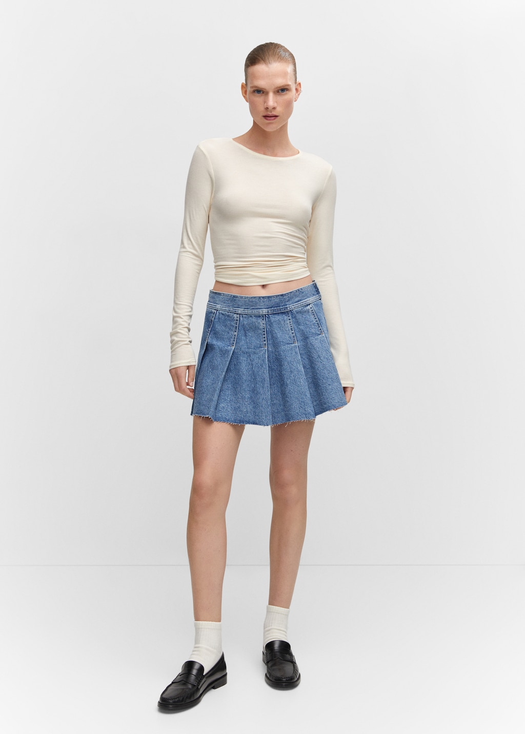 Denim mini skirt ladies hotsell
