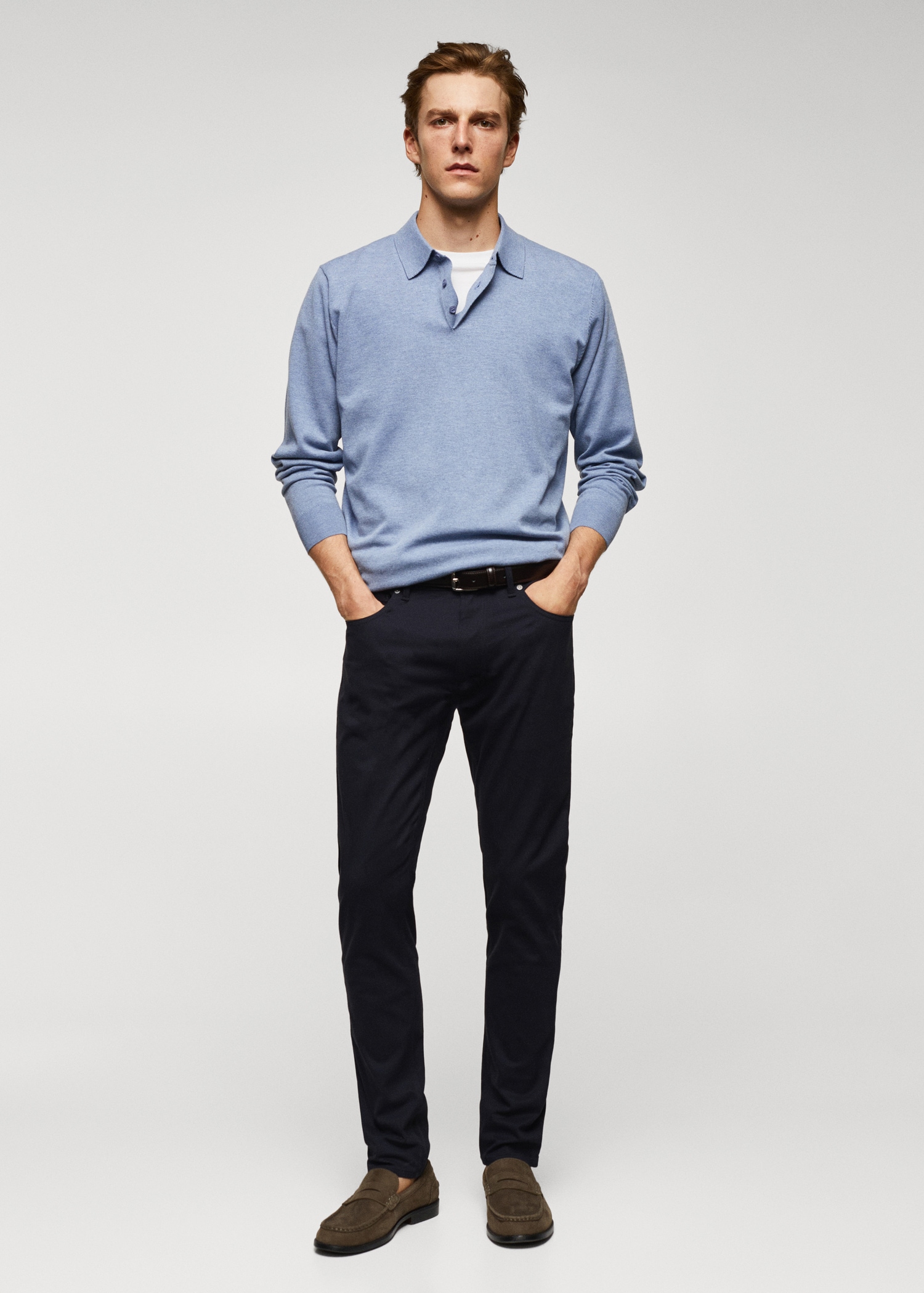 Pantalons slim fit cotó sarja - Pla general