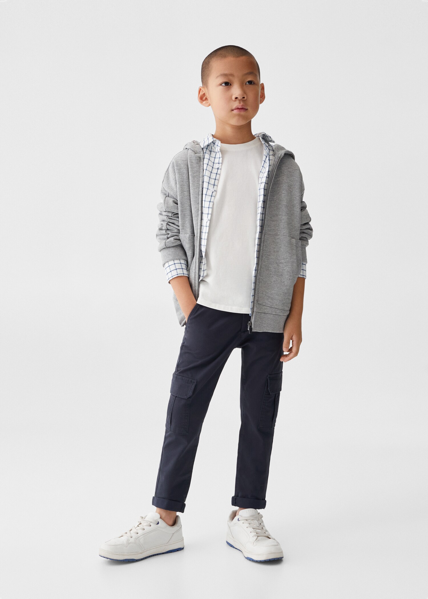 Cotton cargo trousers - General plane