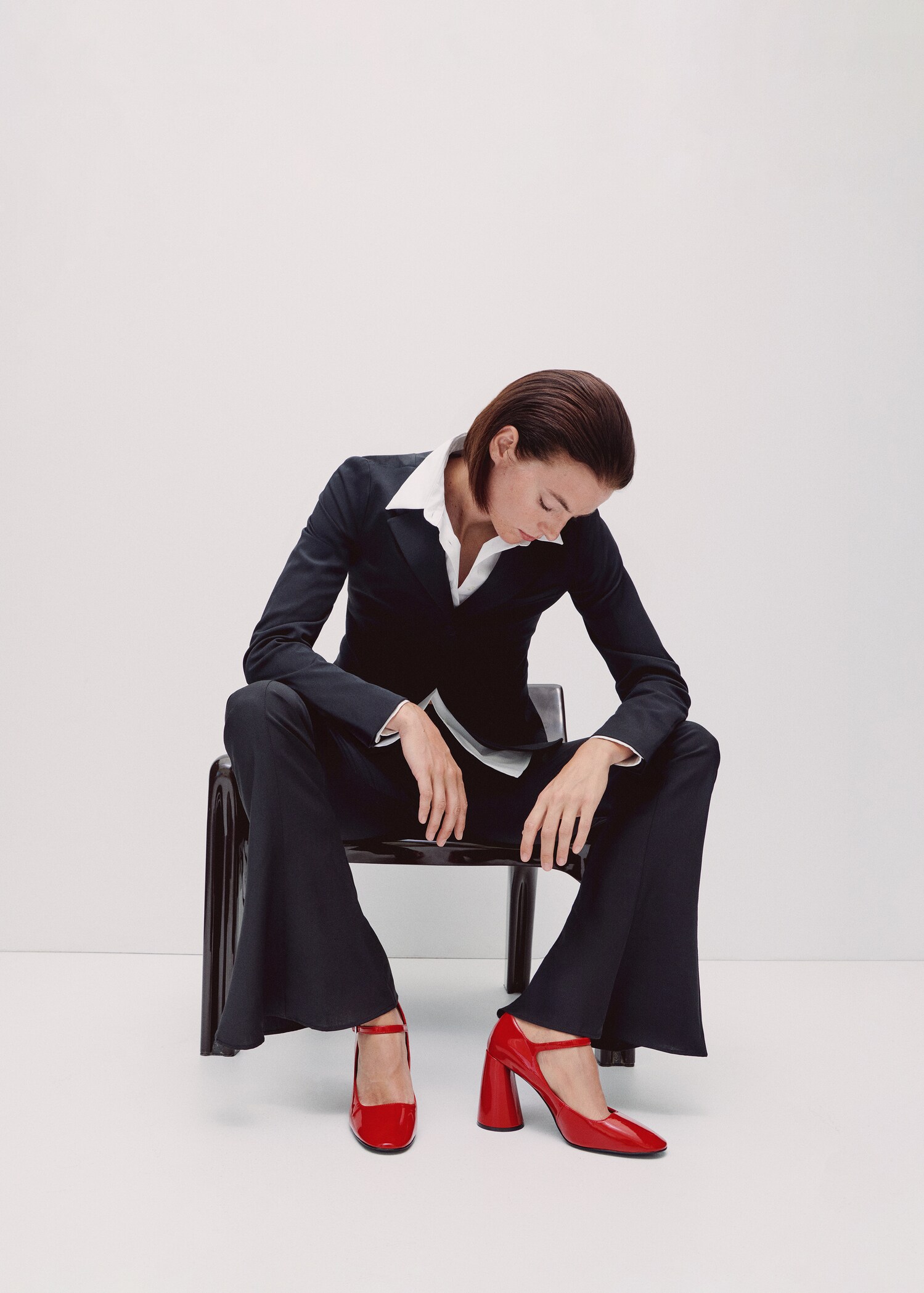 Chaussures vernies à talon - Plan général