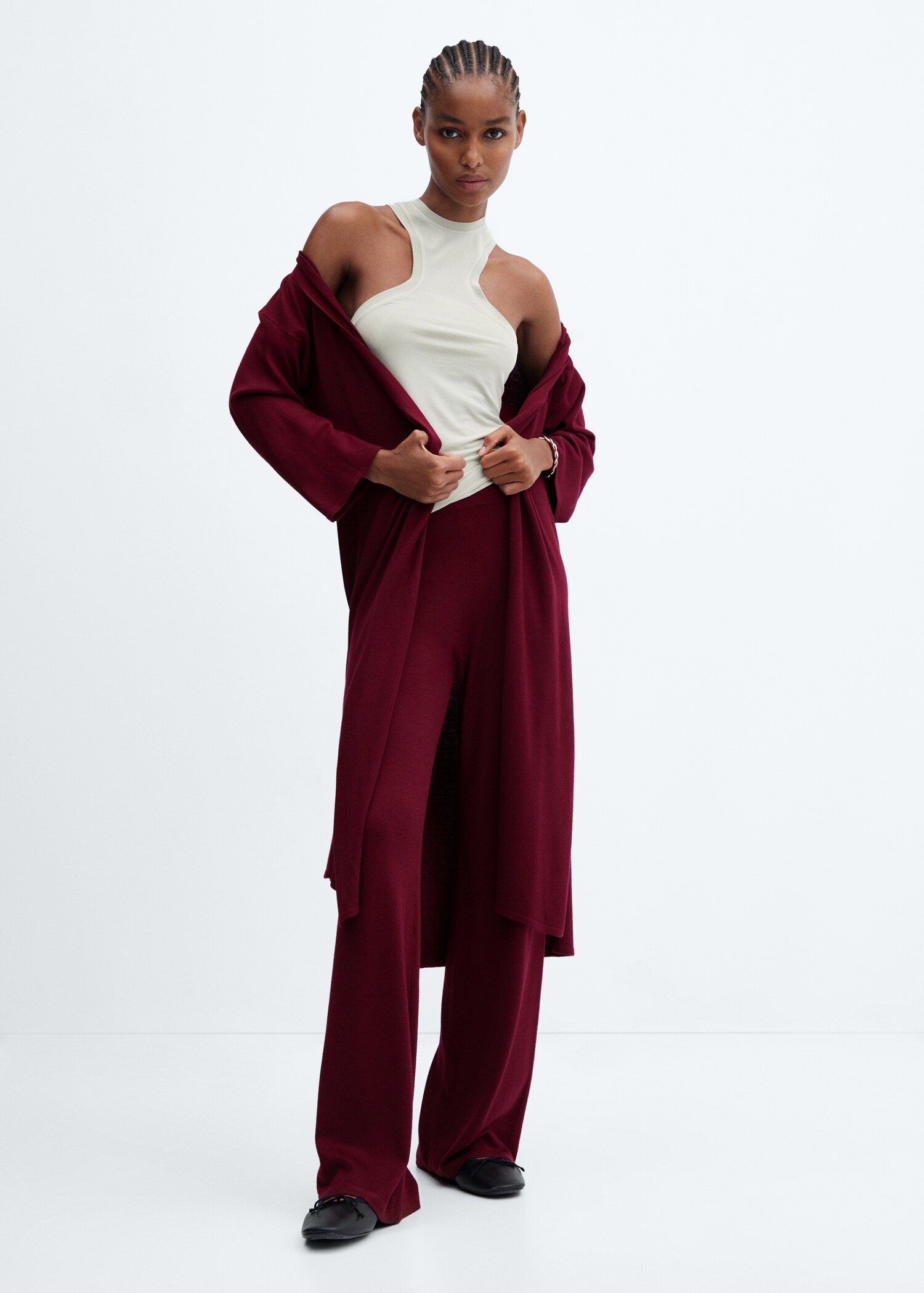 Fine knit long cardigan - General plane