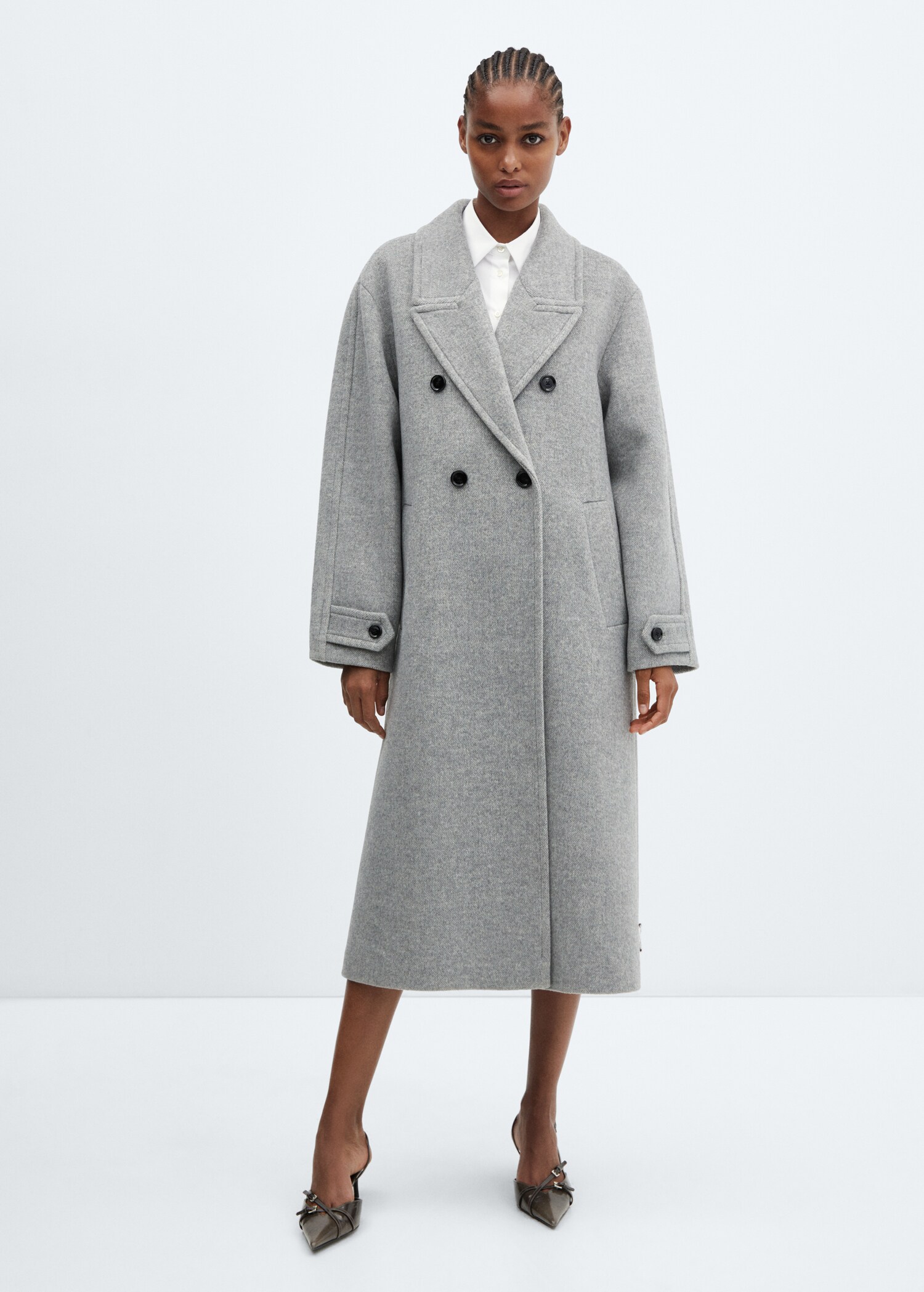 Abrigo lana oversize - Plano general