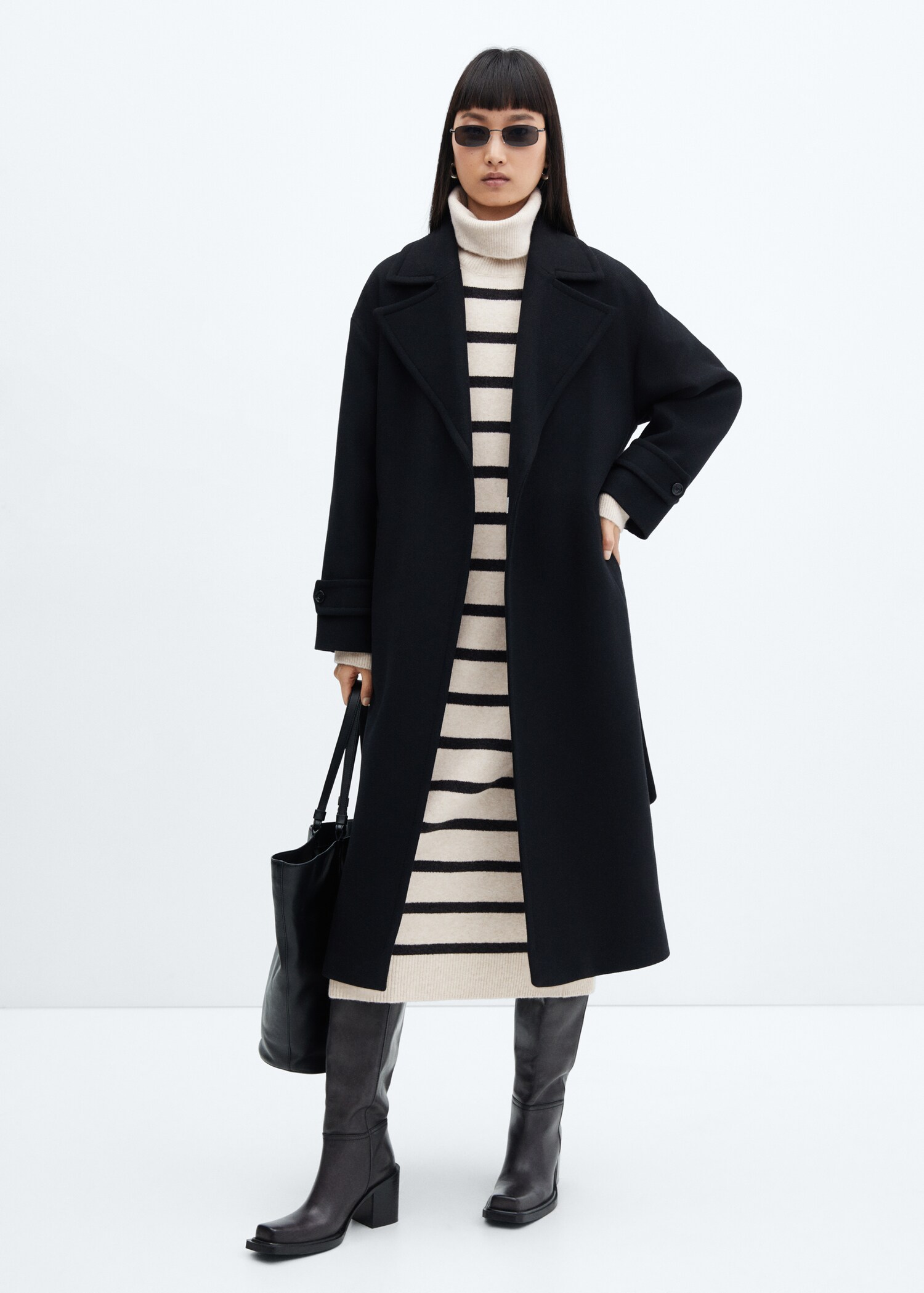 Knitted turtleneck dress - General plane
