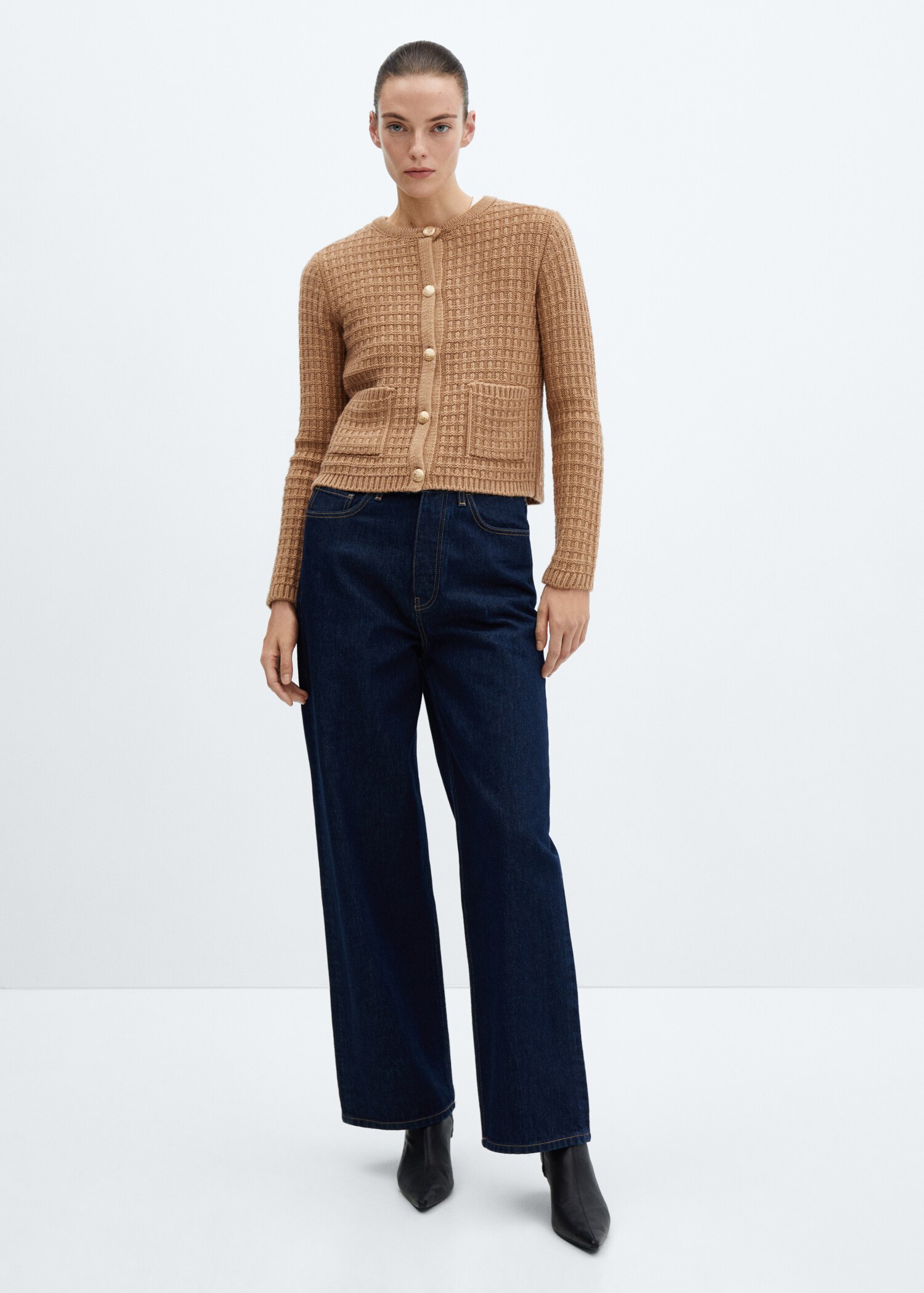 Button knit cardigan - General plane