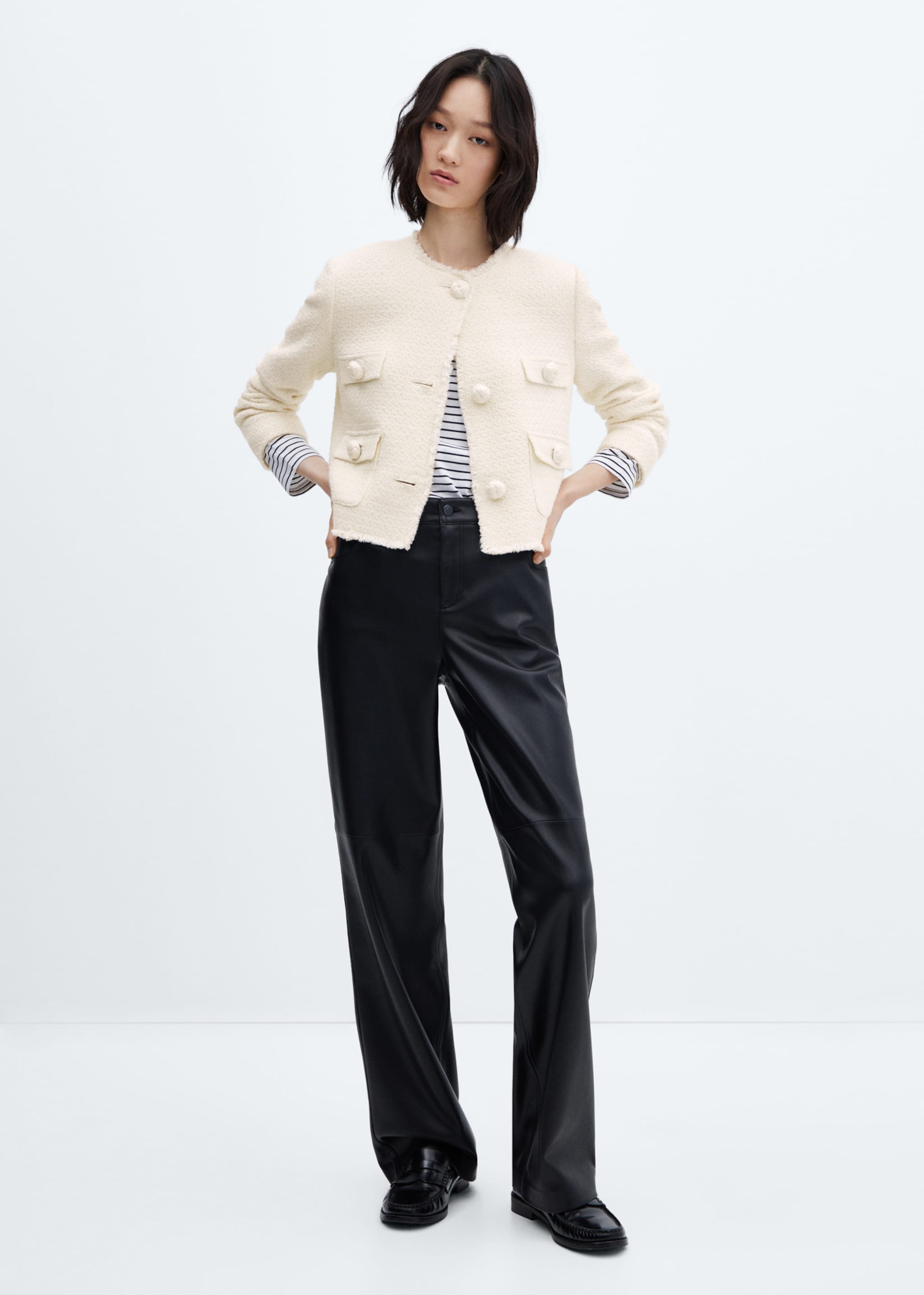 Tweed jacket with pockets - General plane