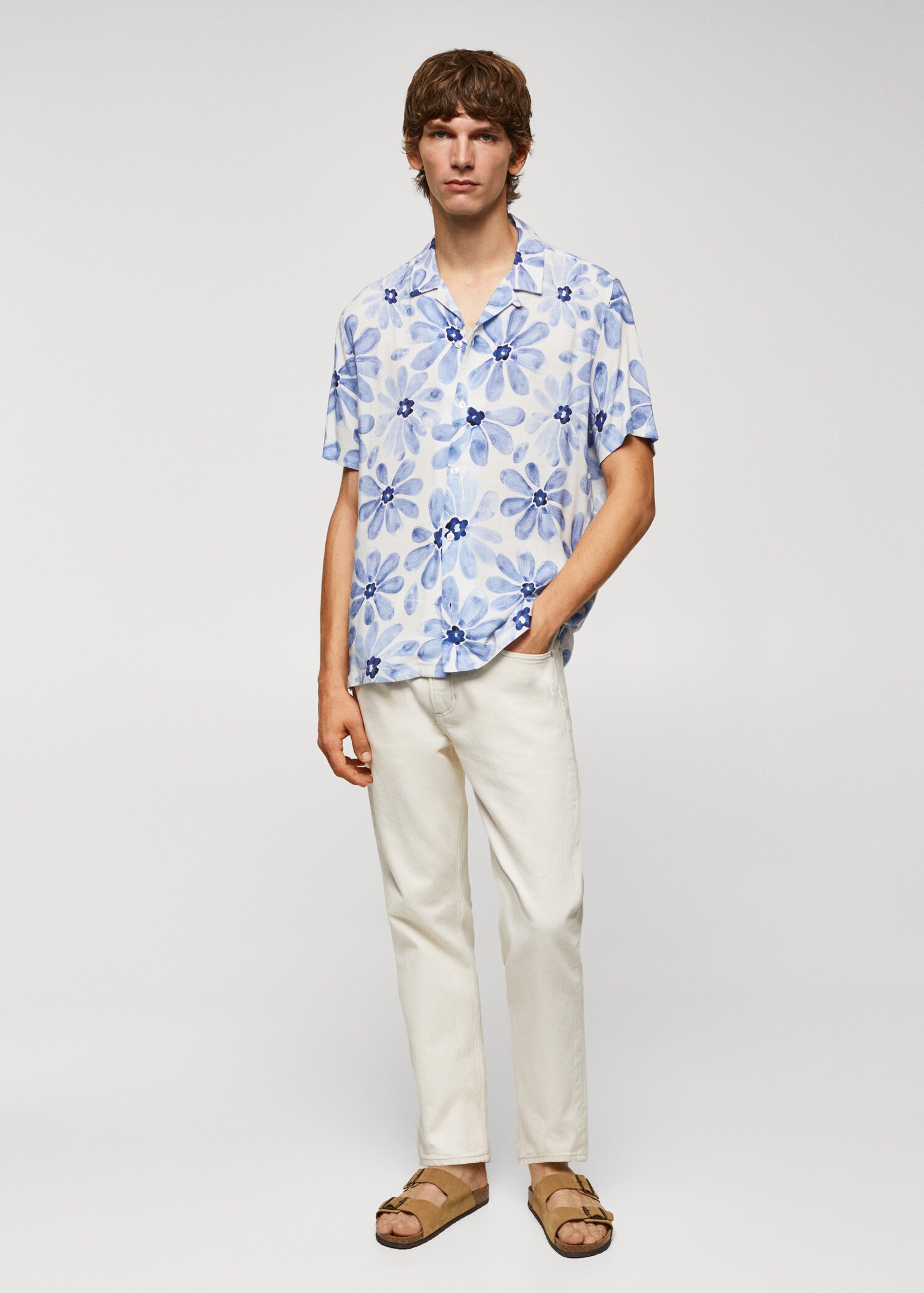 Blouse met bowlingboord en bloemenprint - Overzichtstekening