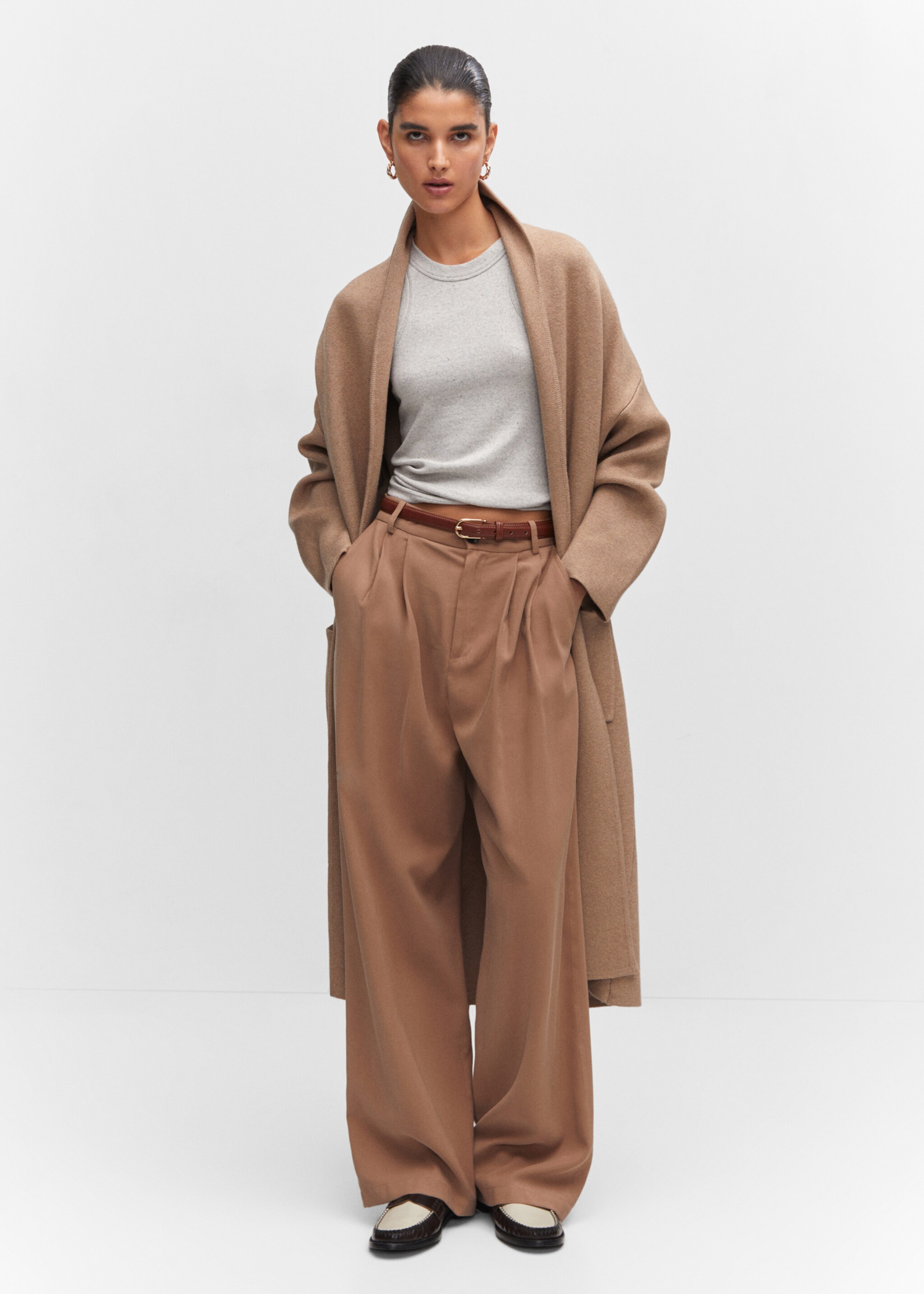 Gebreide oversized jas met zakken - Overzichtstekening