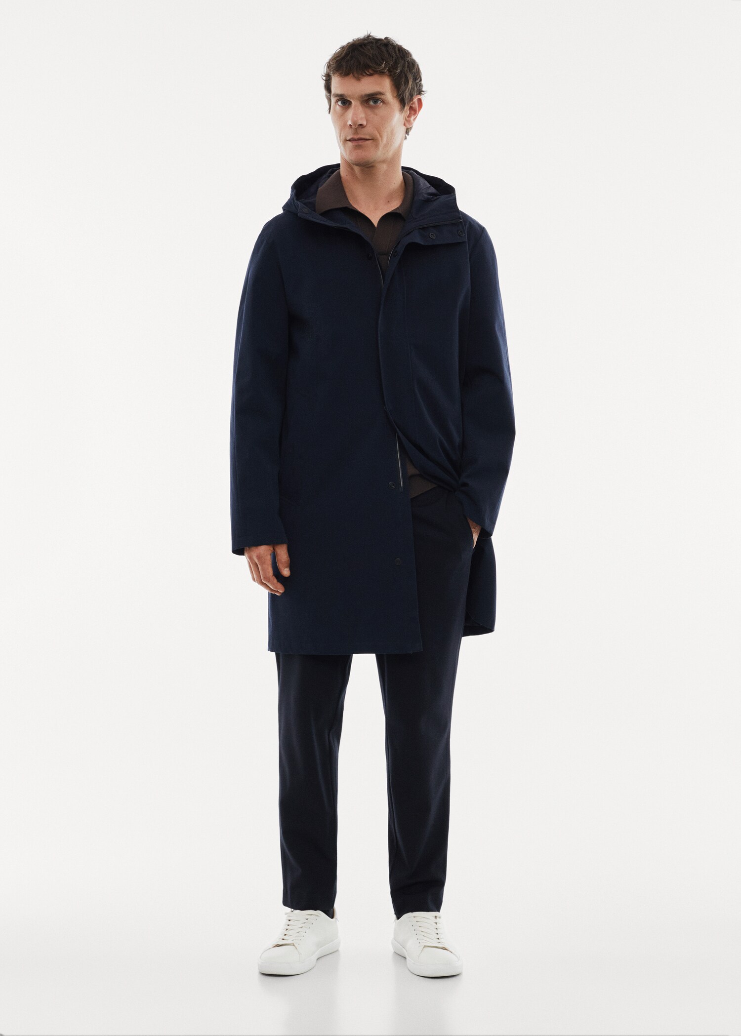 Water-repellent hooded parka - General plane