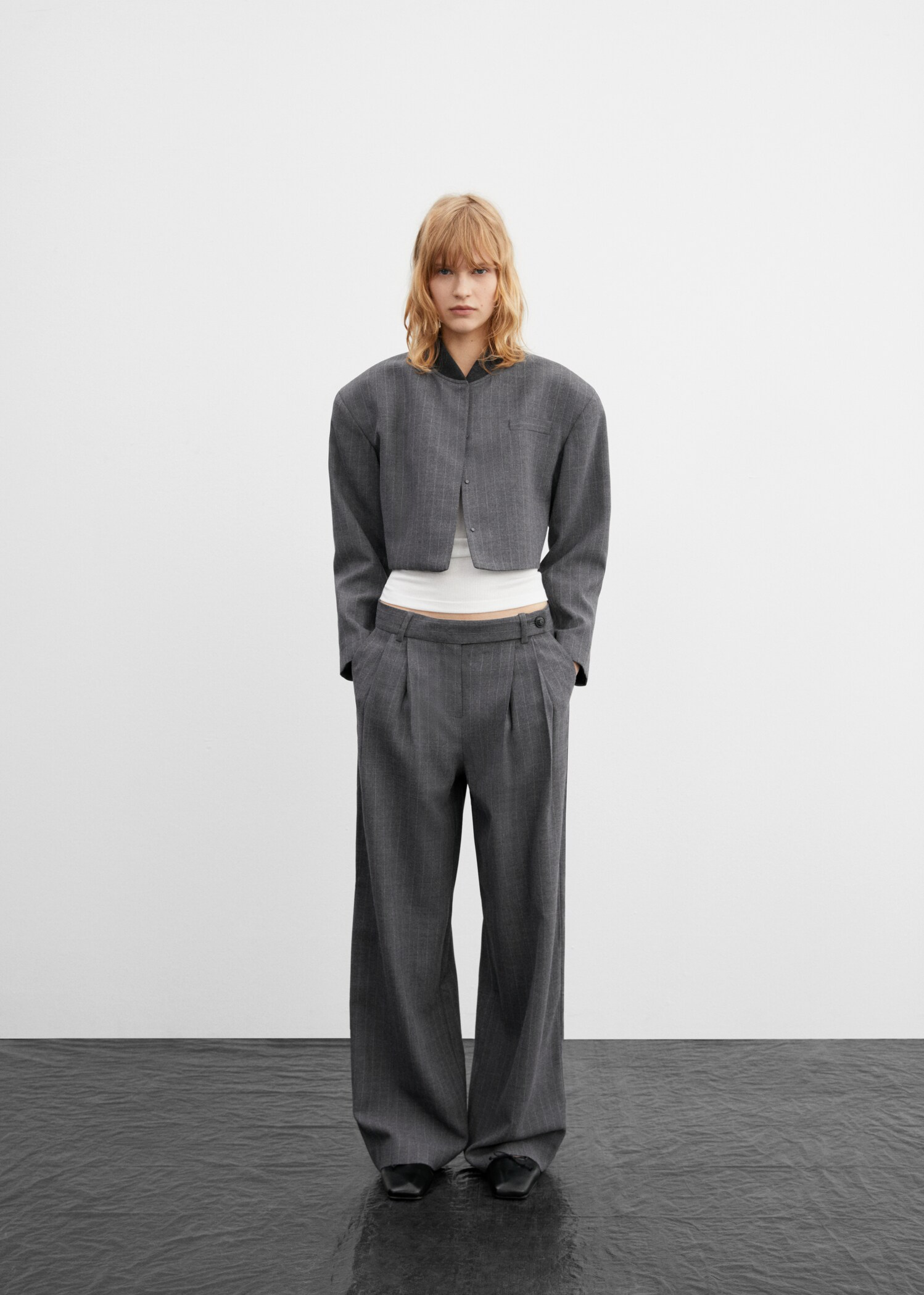 Jacke mit Schulterpolstern - Allgemeine Ansicht