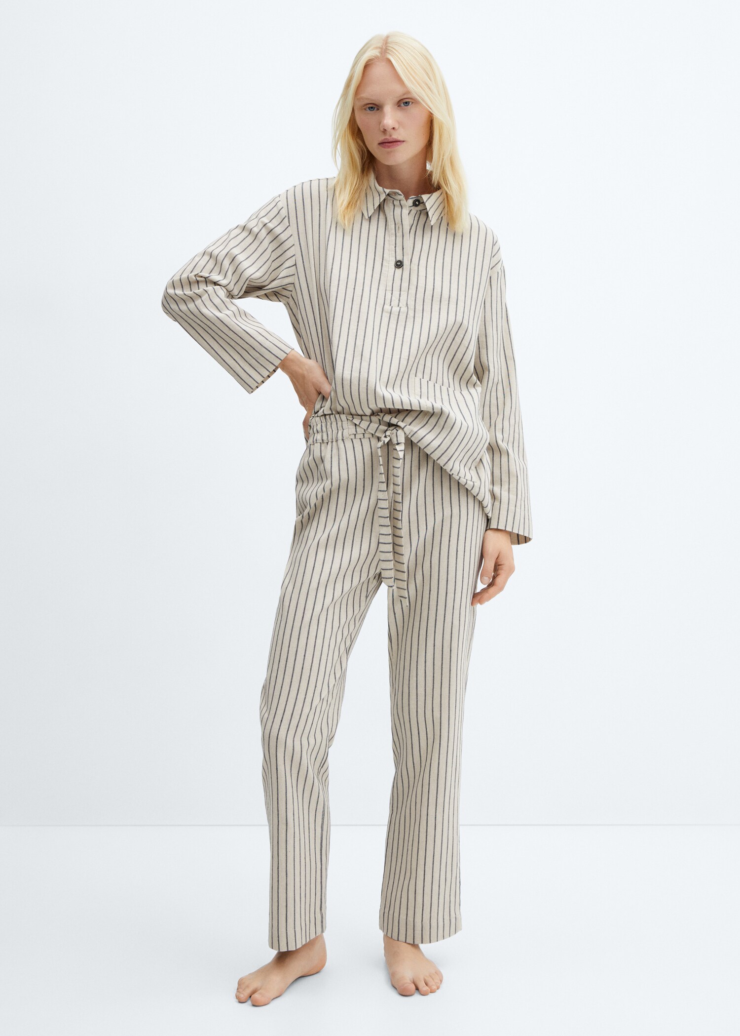 Pantalón pijama rayas - Plano general