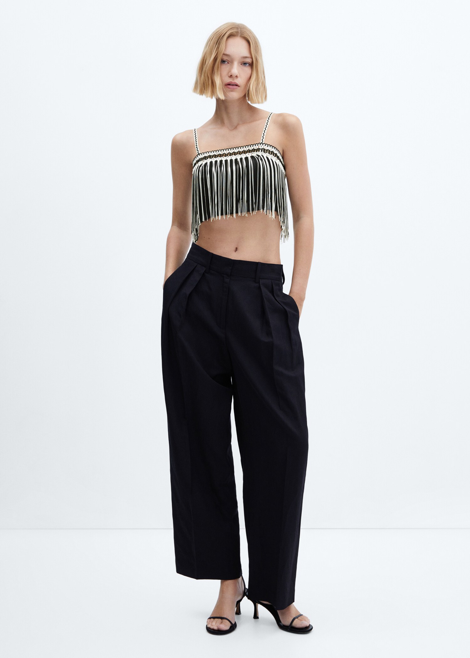Crop-Top mit Fransen - Allgemeine Ansicht