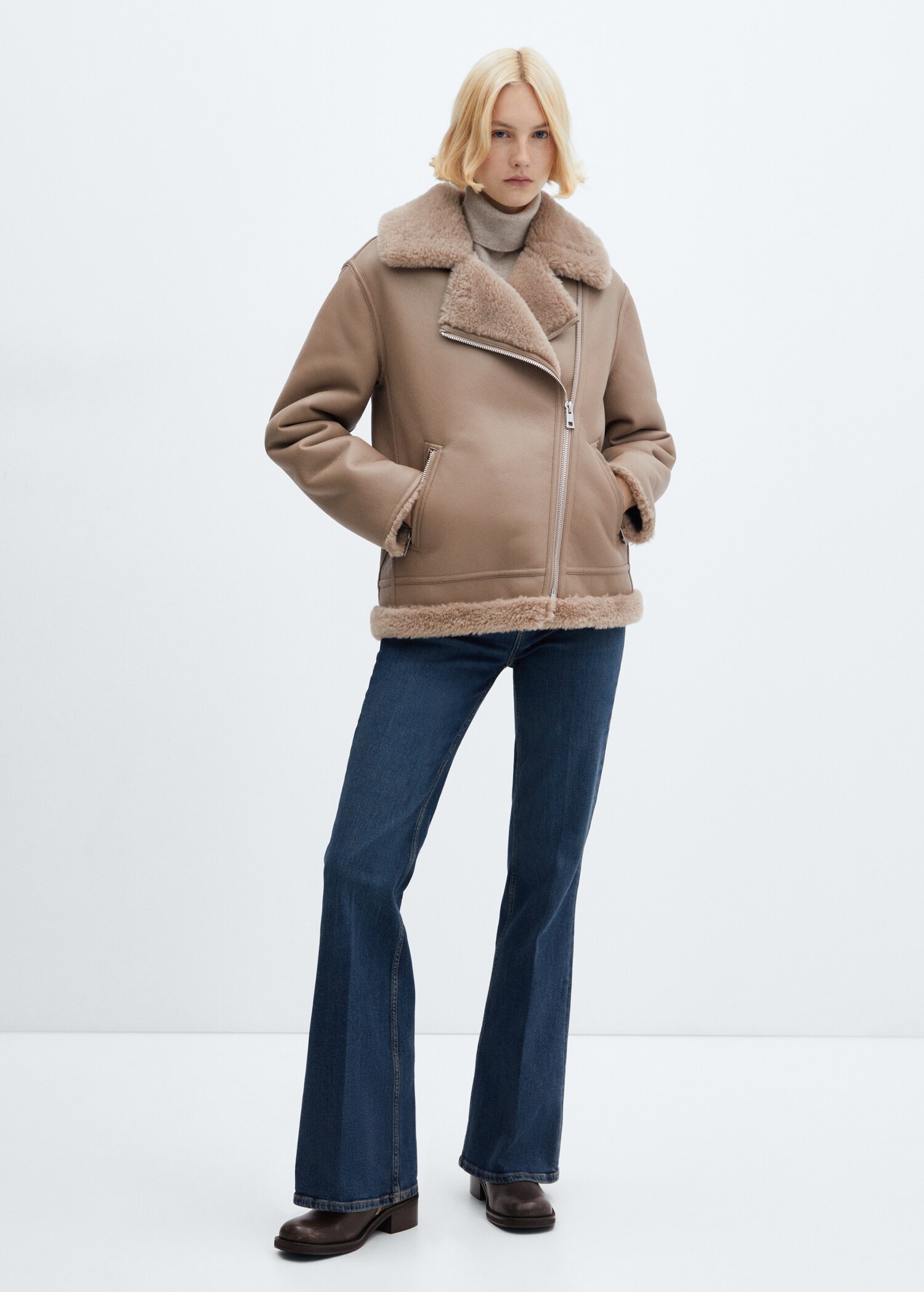 Jacket with shearling-effect lining - General plane
