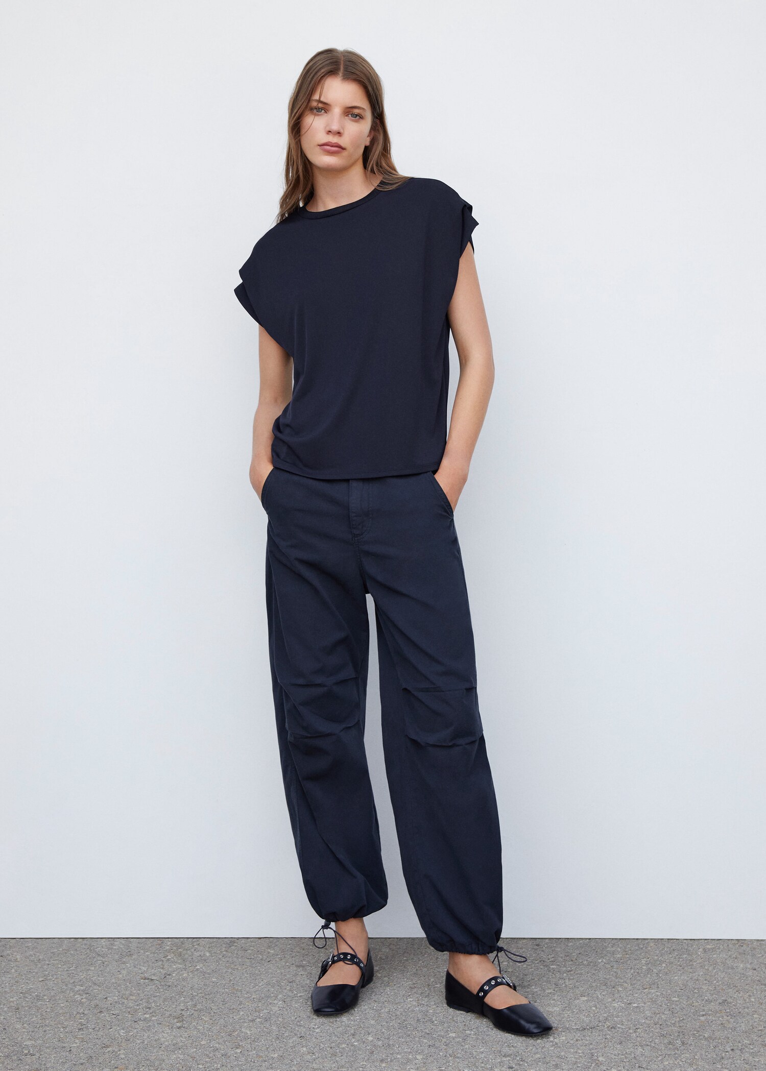 Oversized T-shirt met korte mouwen - Overzichtstekening