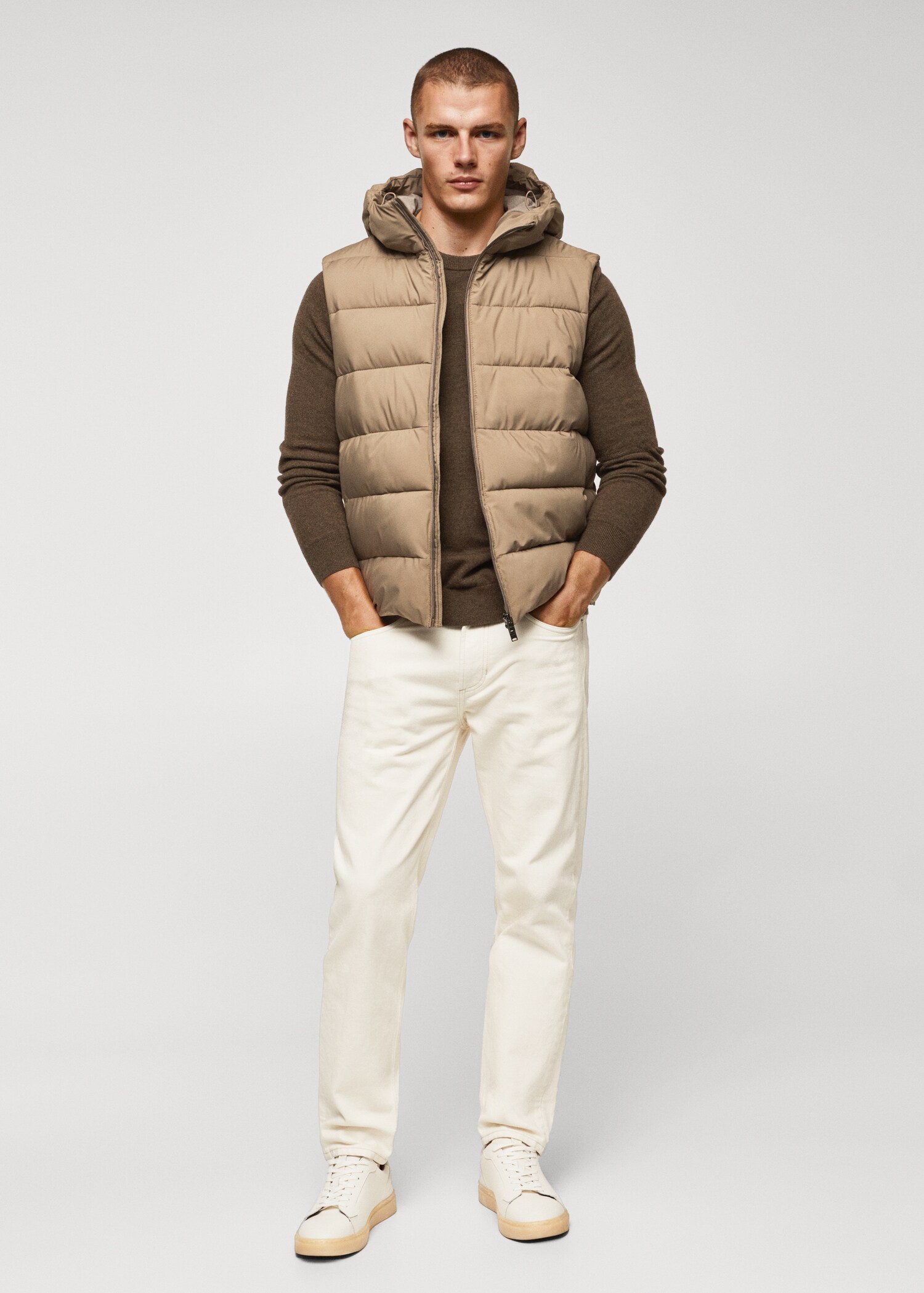 Thermoregulating waterproof quilted gilet - General plane