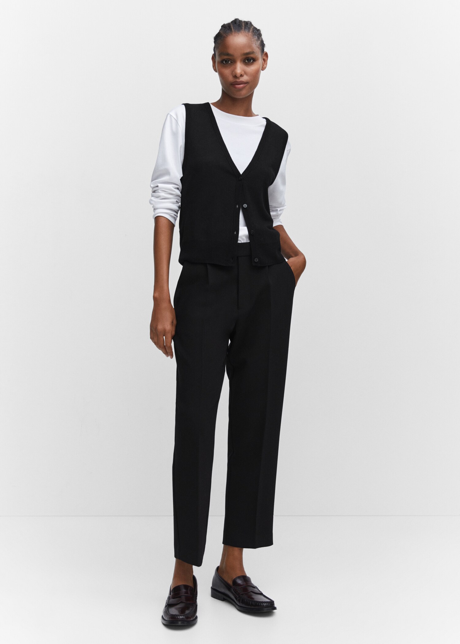 Fine-knit gilet - General plane
