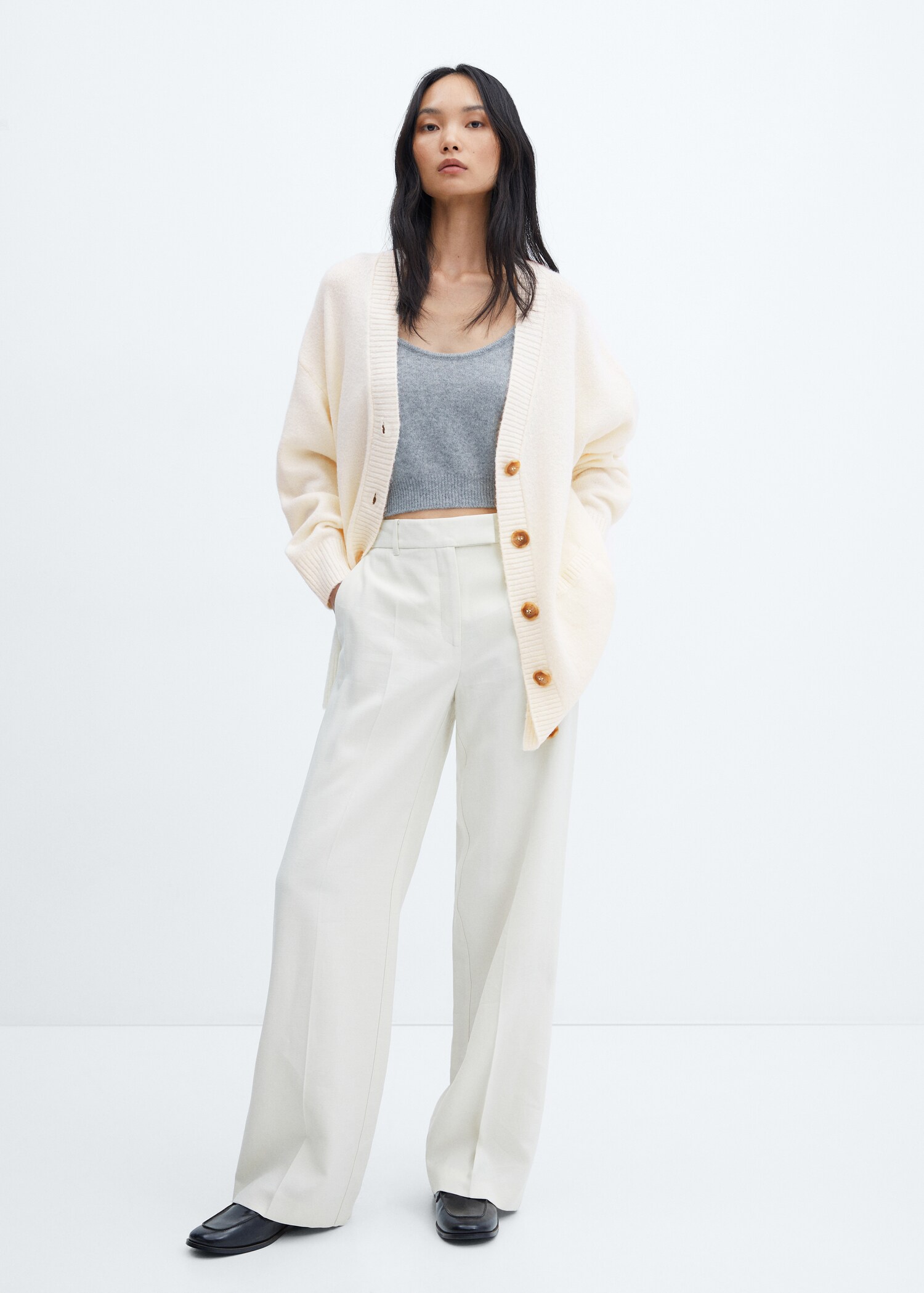 Oversized Cardigan mit Knöpfen - Allgemeine Ansicht