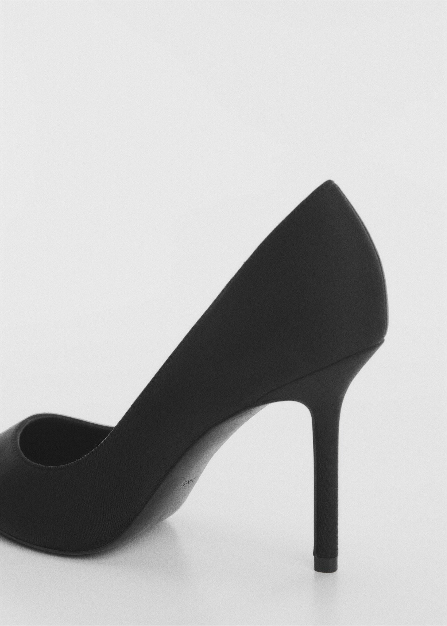 High-heeled shoes - Details of the article 1